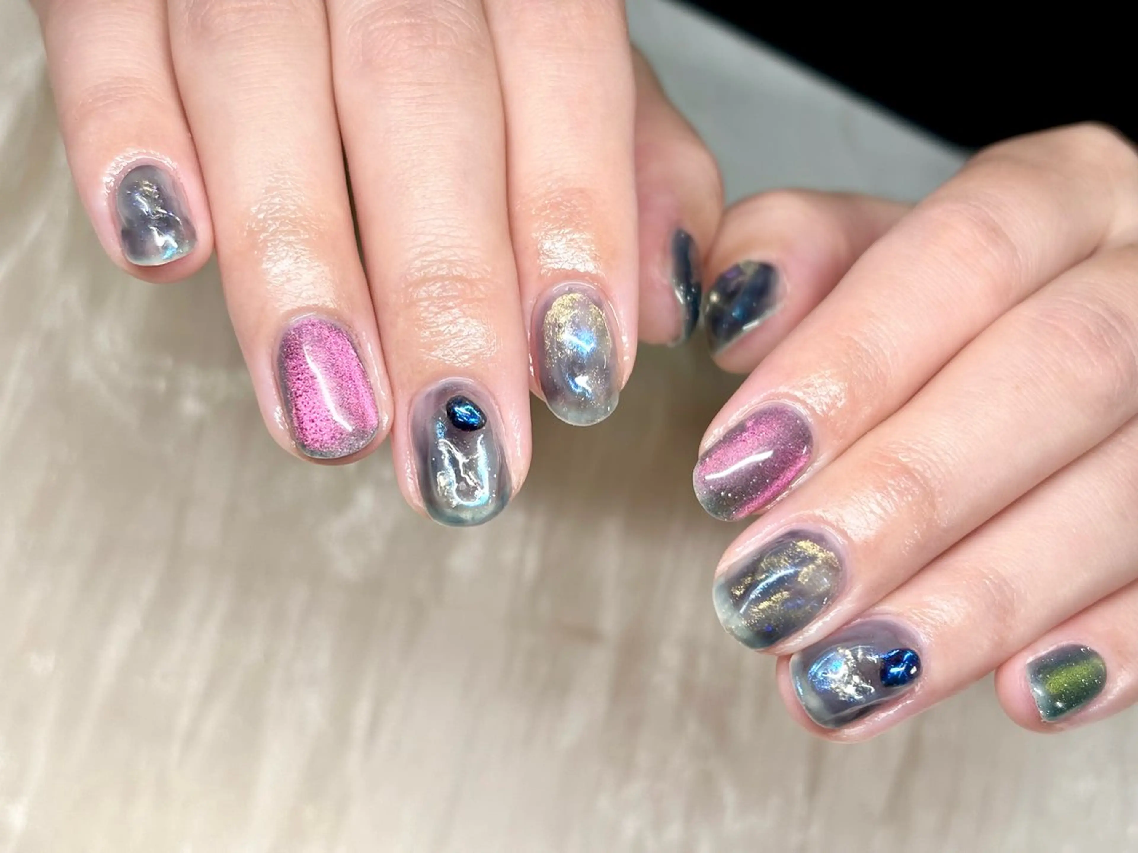 ネイル ニュアンスネイル ハンドネイル ハンドケア ETE LUNA NAILのネイルデザイン