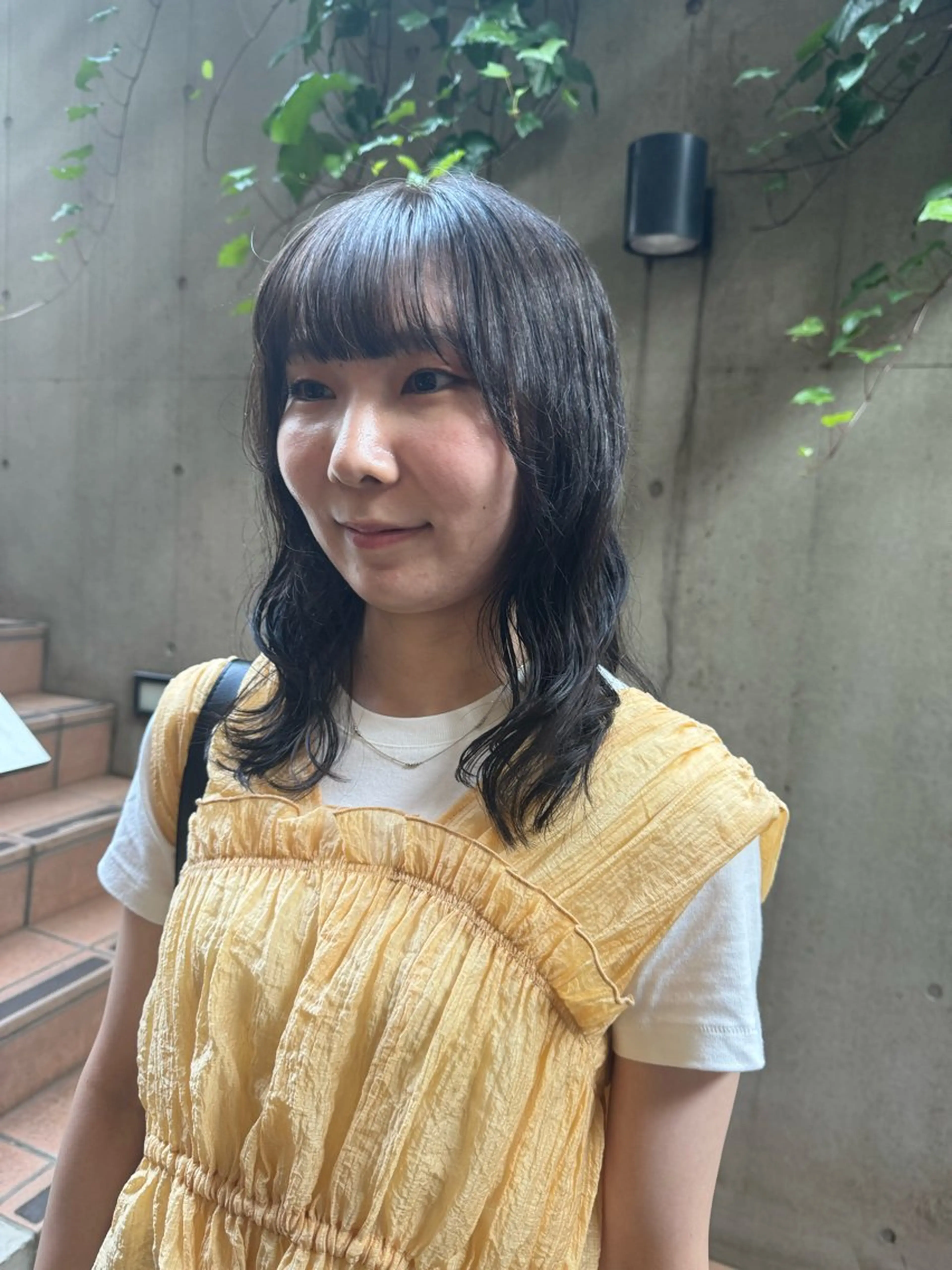 ミディアム カット パーマ トリートメント 大人可愛い♡コテ巻き パーマ🌼杉田 萌恵のヘアスタイル