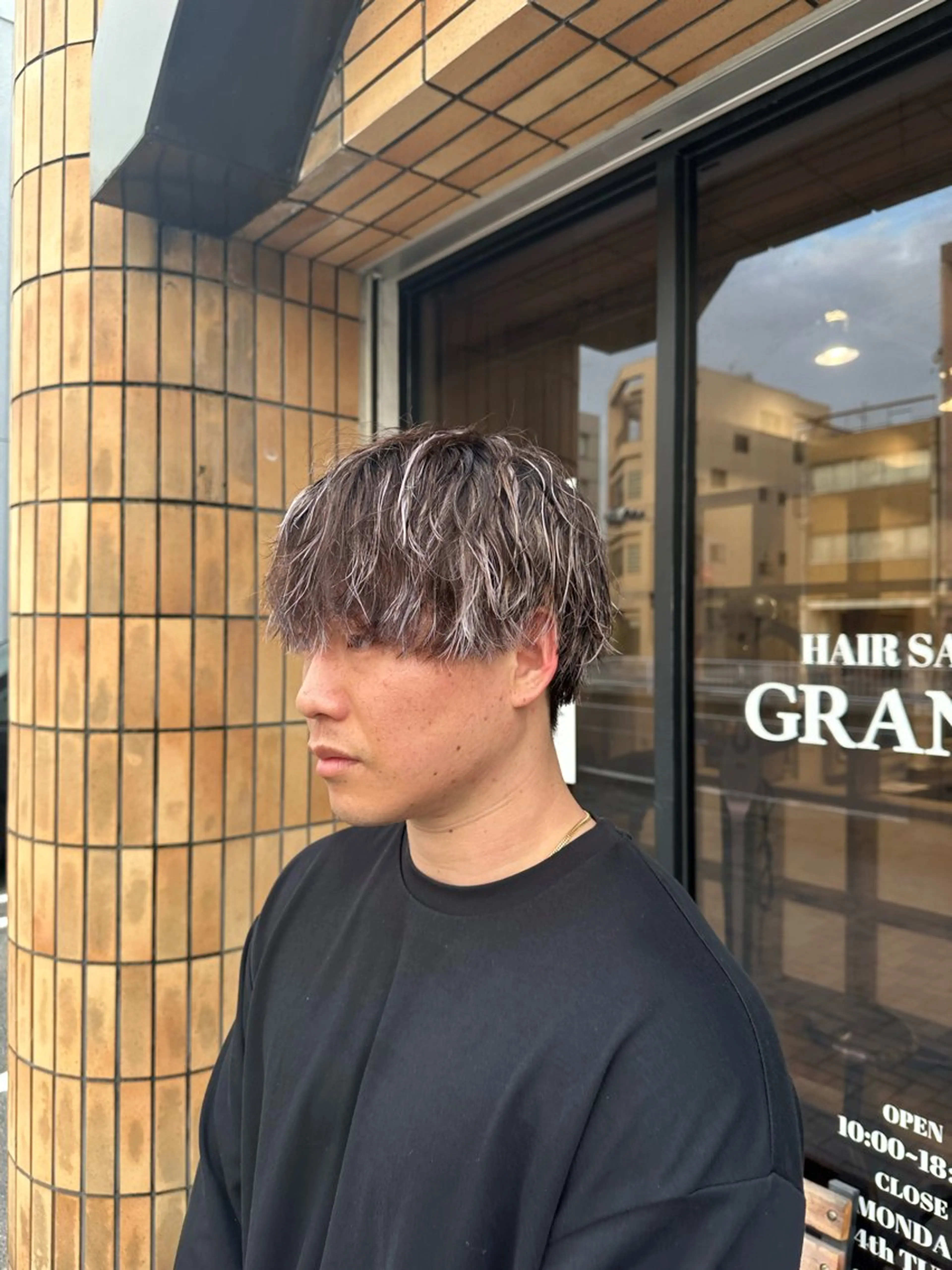 カラー メンズ メンズハイライト ハイライトカラー カット ヘアカラー ハヤシカズキ/カラー ✂/メンズパーマのヘアスタイル