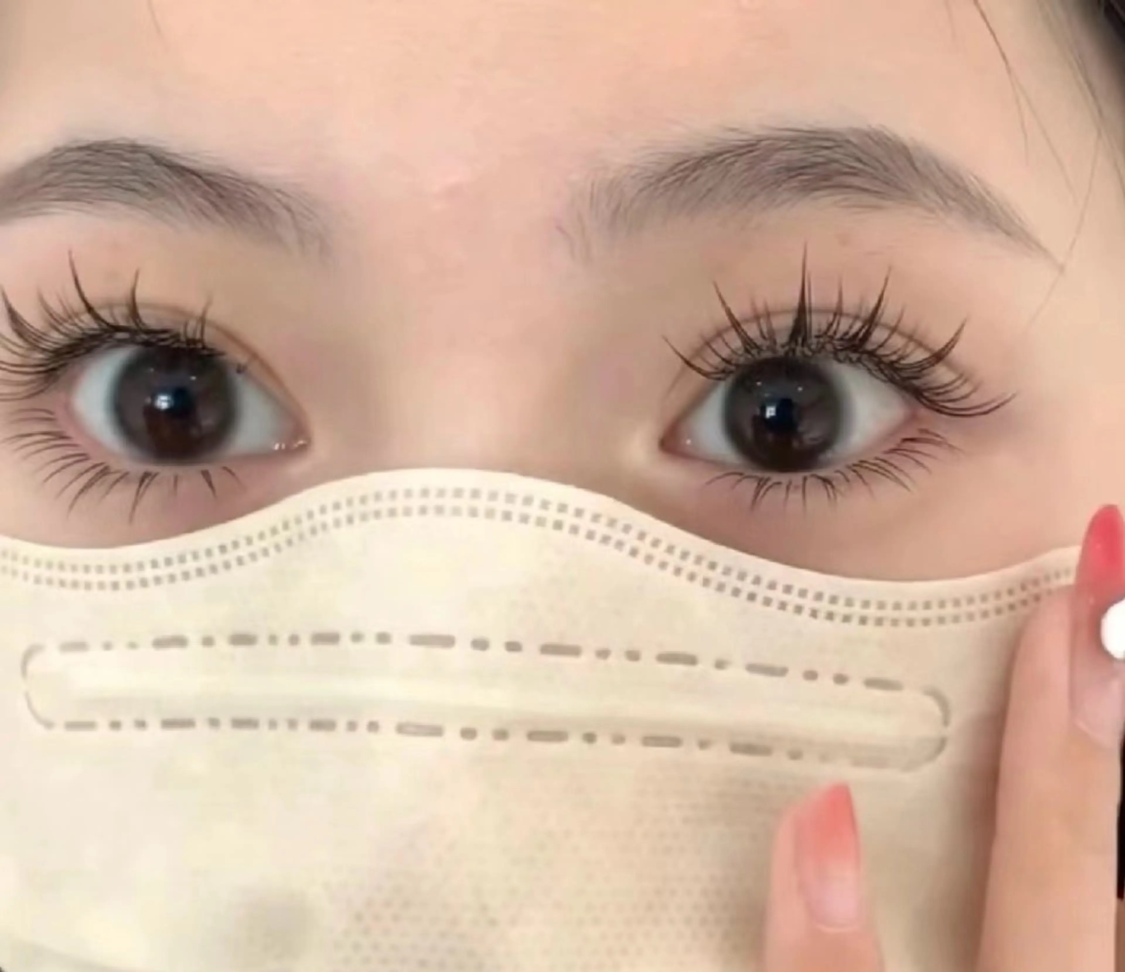 マツエク・マツパ マツエク Eye gloss 2のマツエク・マツパデザイン