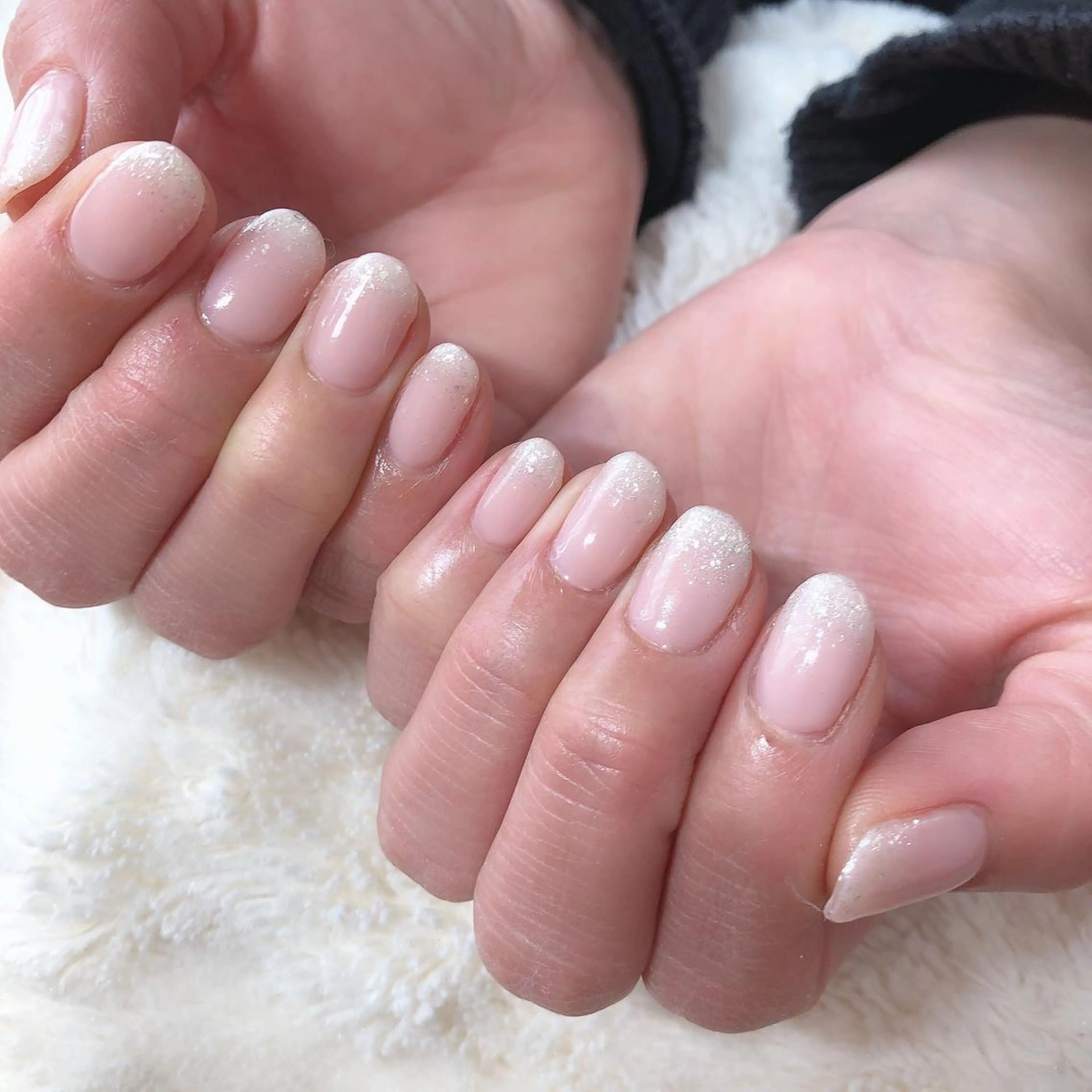 ネイル ラメ(グリッター) ラメグラデーション ワンカラーネイル nails 🎀meのネイルデザイン