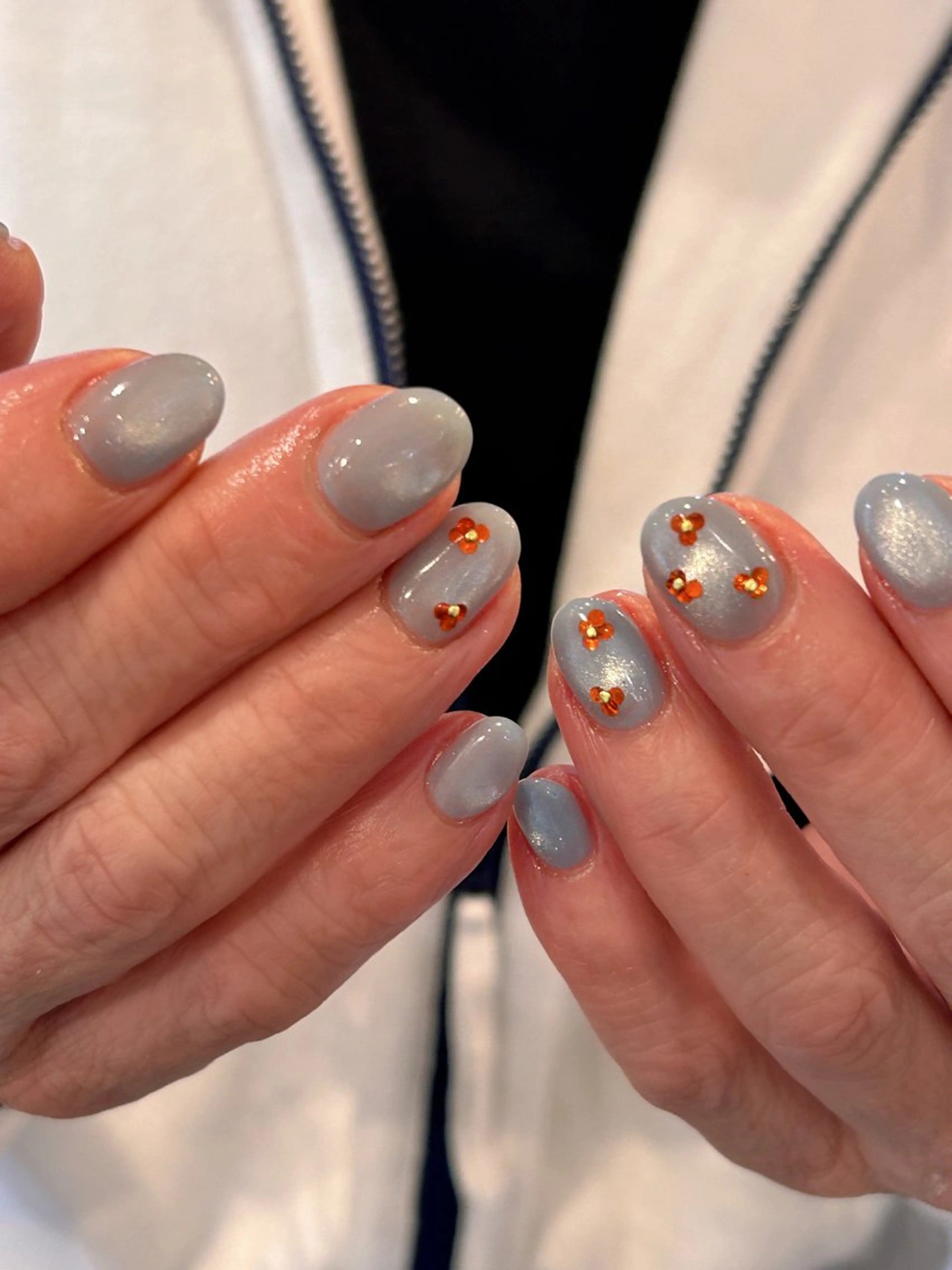 ネイル ブルー 水色 マグネットネイル シンプルネイル 春ネイル ハンドネイル MILE. mukonosouのネイルデザイン