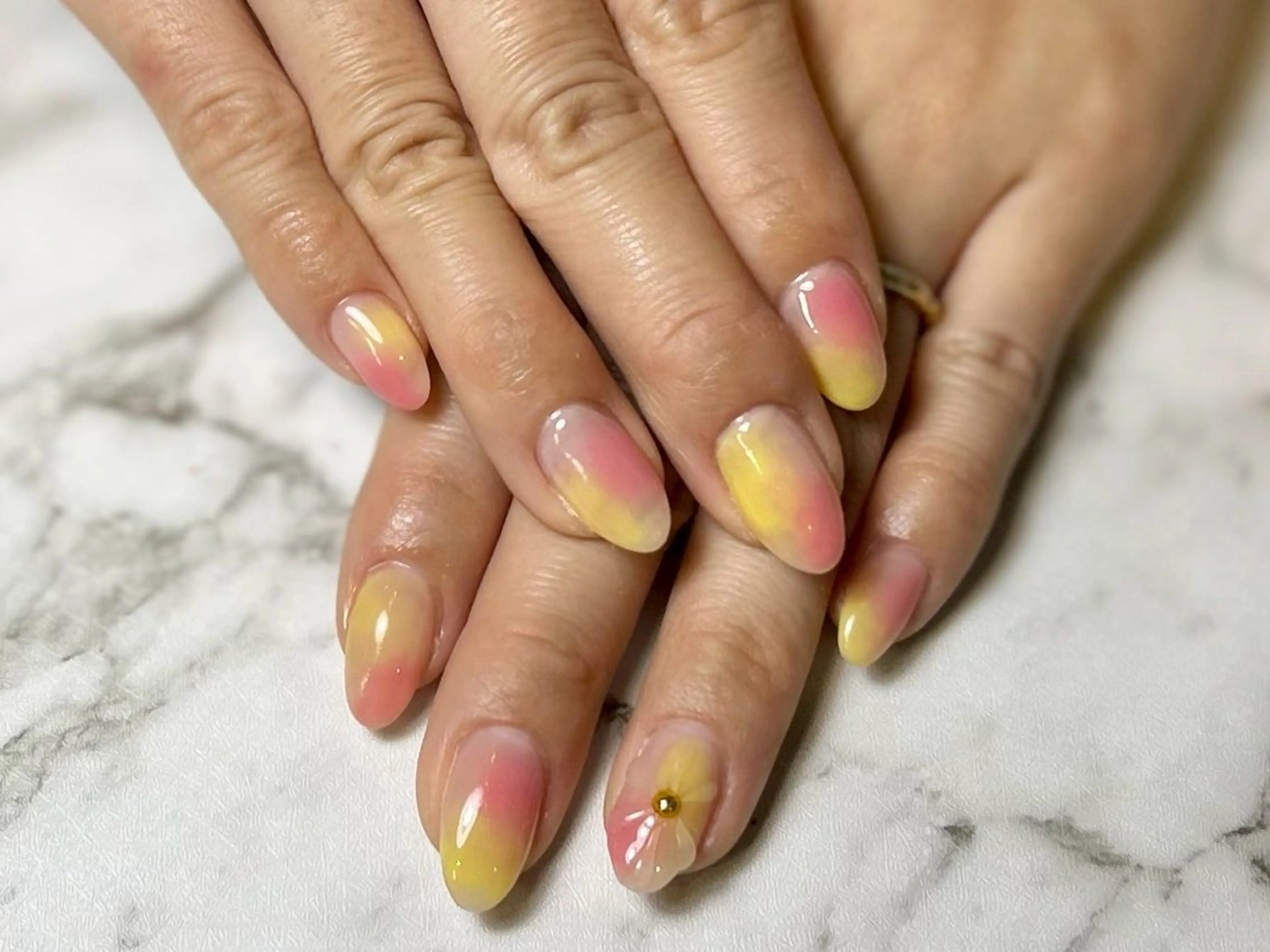 ネイル ハンドネイル amour 平塚店のネイルデザイン