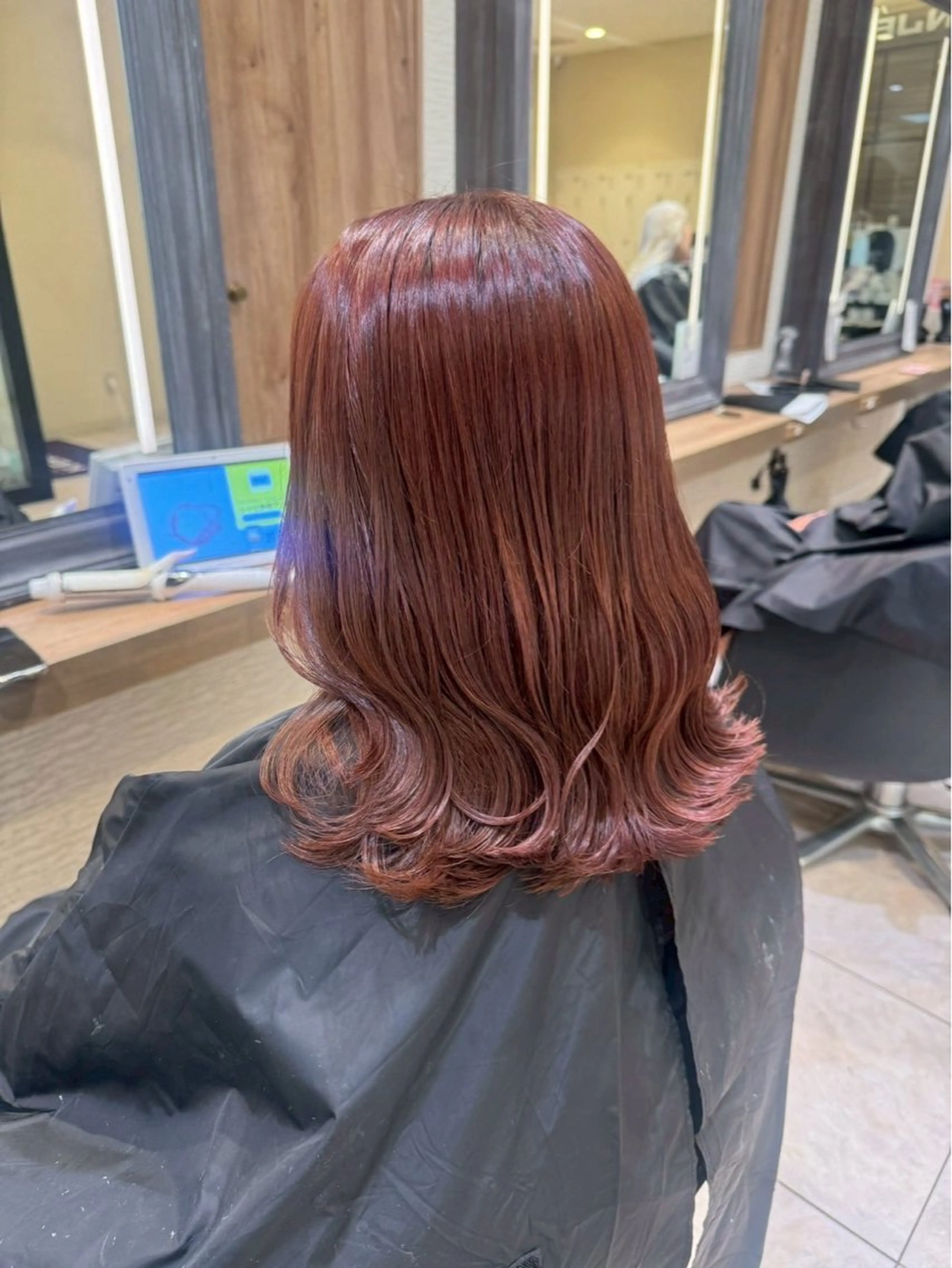 セミロング 暖色カラー💞🎀 ゆいのヘアスタイル