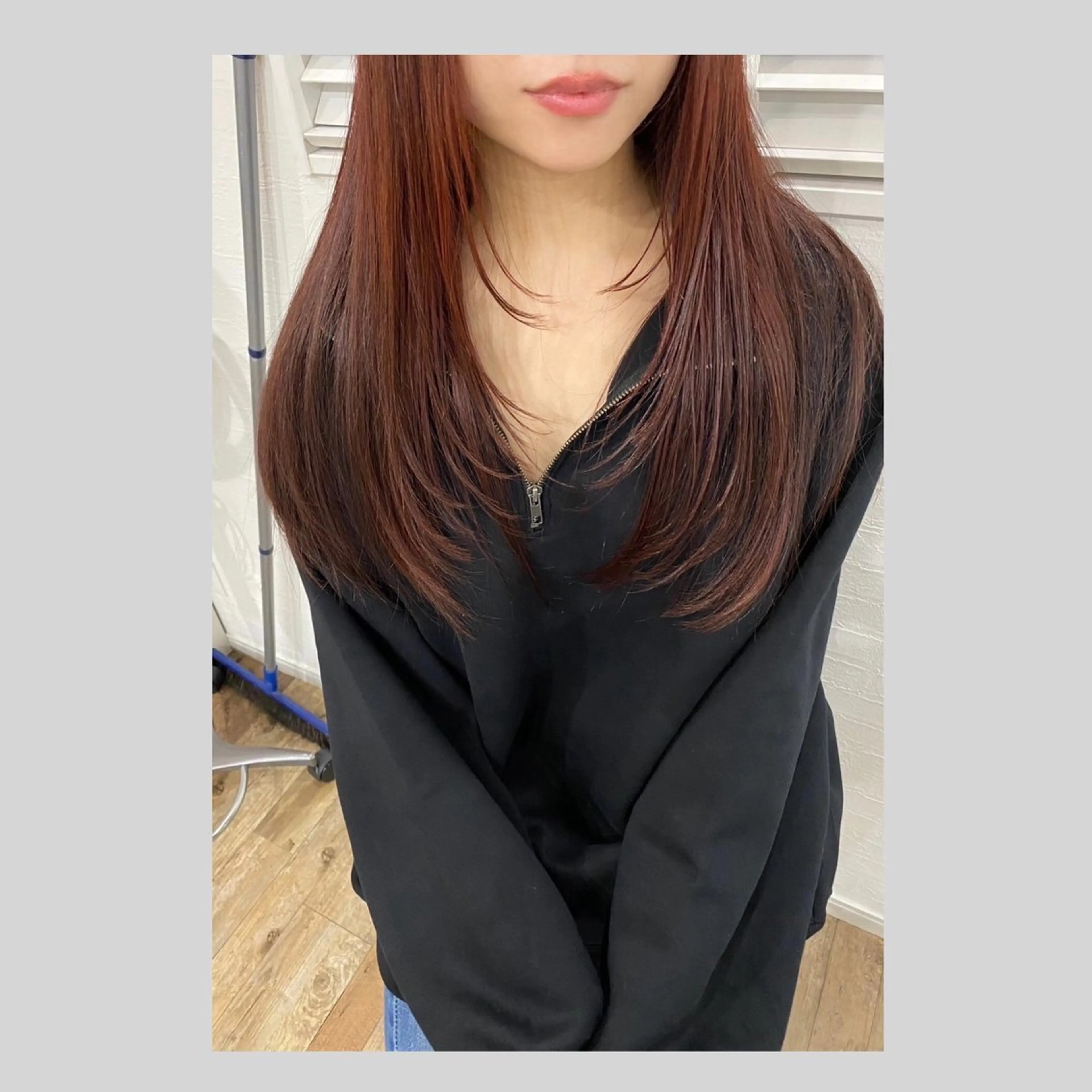 ロング カラー ブラウンカラー レッドカラー 顔まわりレイヤー レイヤーカット 佐藤 沙也輝のヘアスタイル