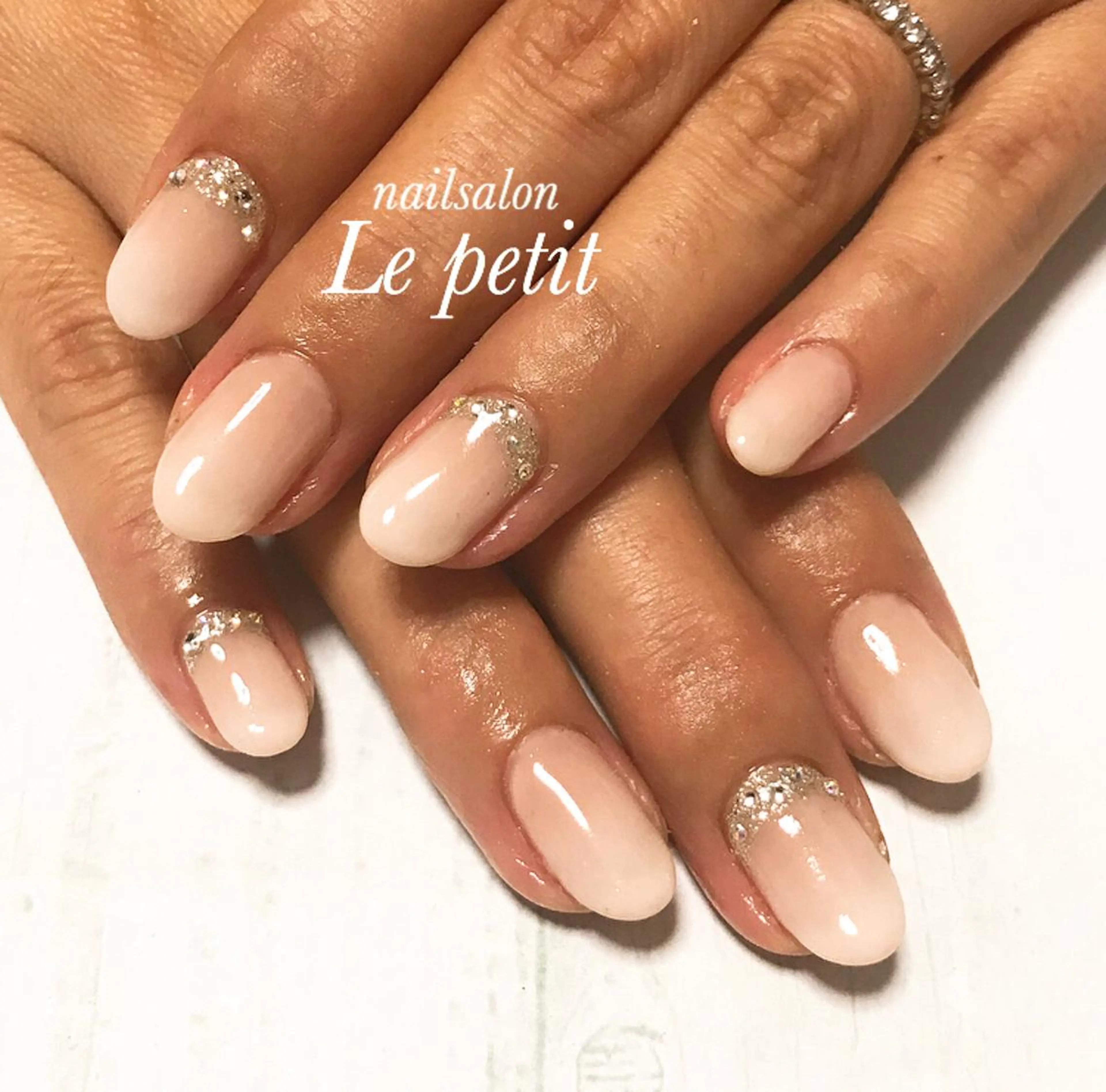 ネイル 石野 広佳のネイルデザイン