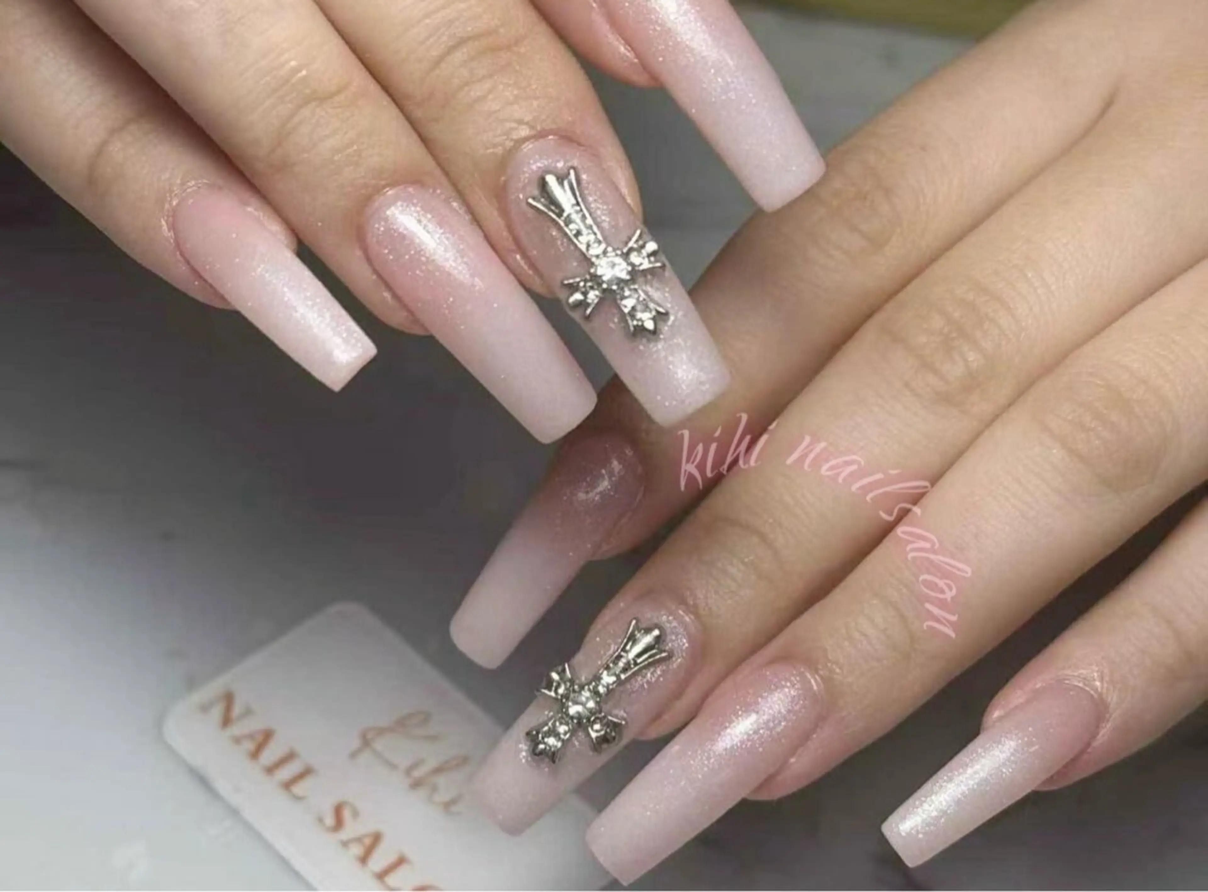 ネイル アートネイル ジェルネイル キラキラネイル 韓国ネイル スカルプネイル 清水 ユナのネイルデザイン