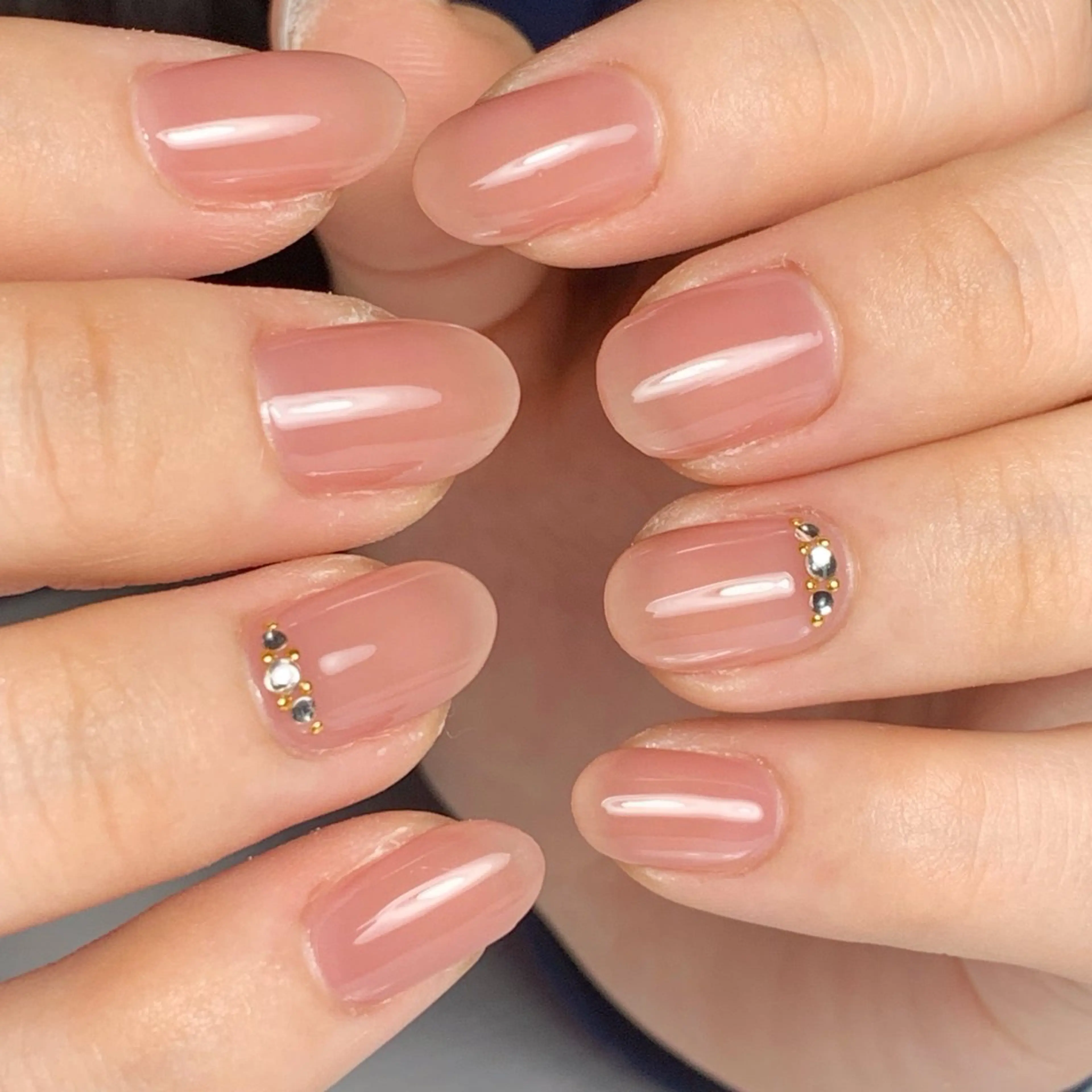 ネイル ワンカラーネイル ストーンネイル ko.ko.nail miyukiのネイルデザイン