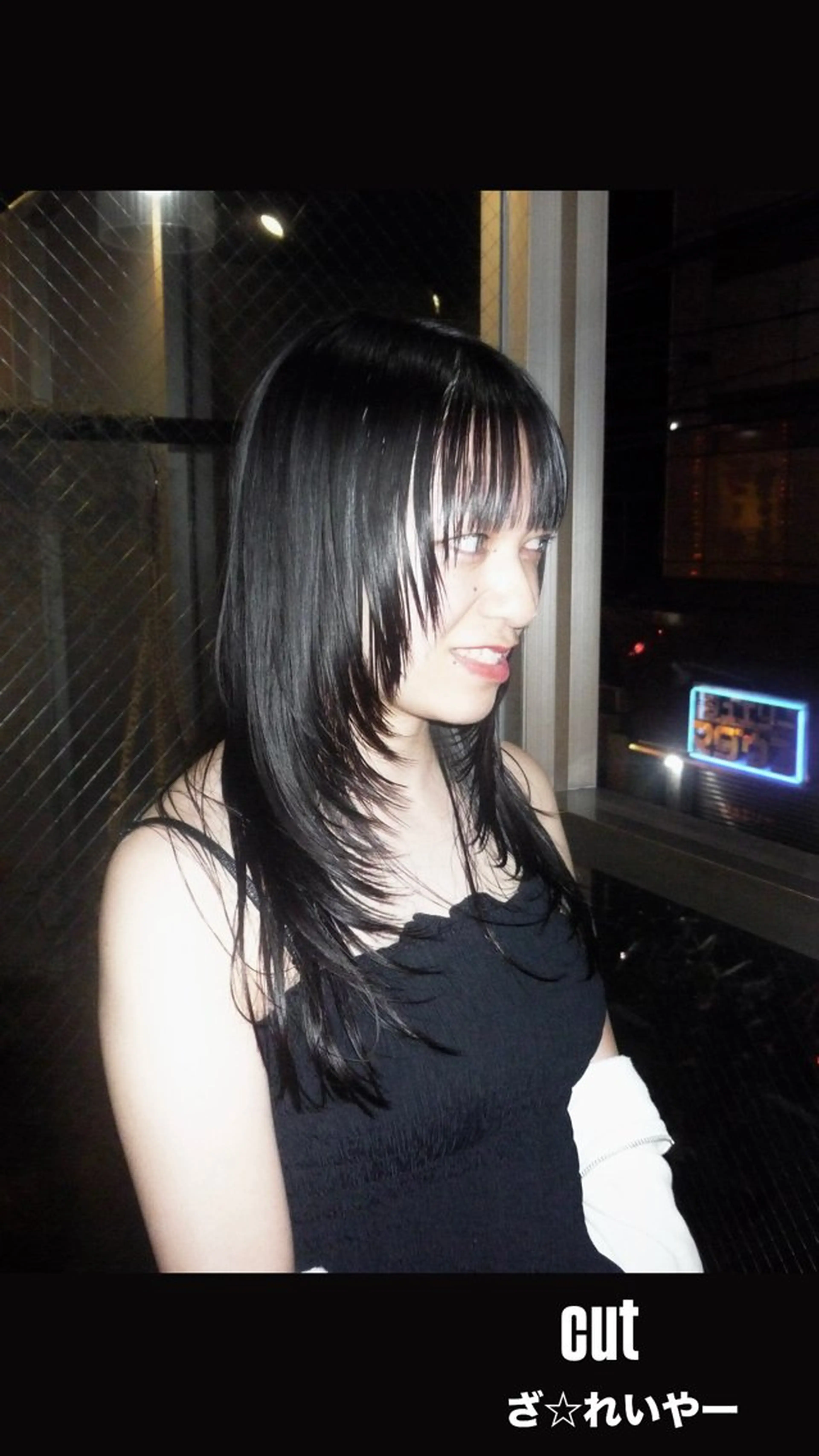 ロング レイヤーカット 心斎橋/ハイトーン/ レイヤーカットのヘアスタイル