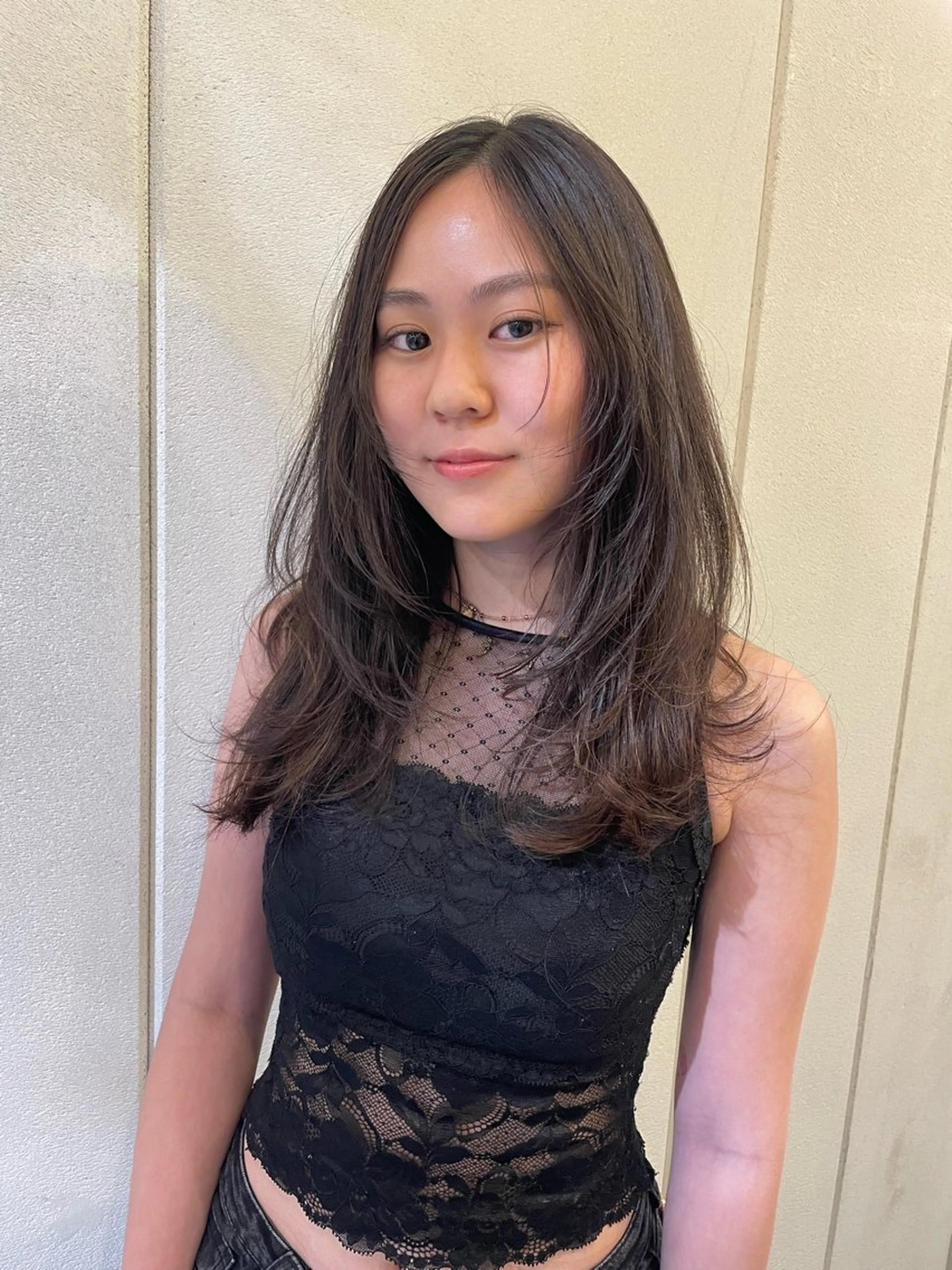 ロング カラー レイヤーカット カット ヘアカラー 狩野 羅夢のヘアスタイル