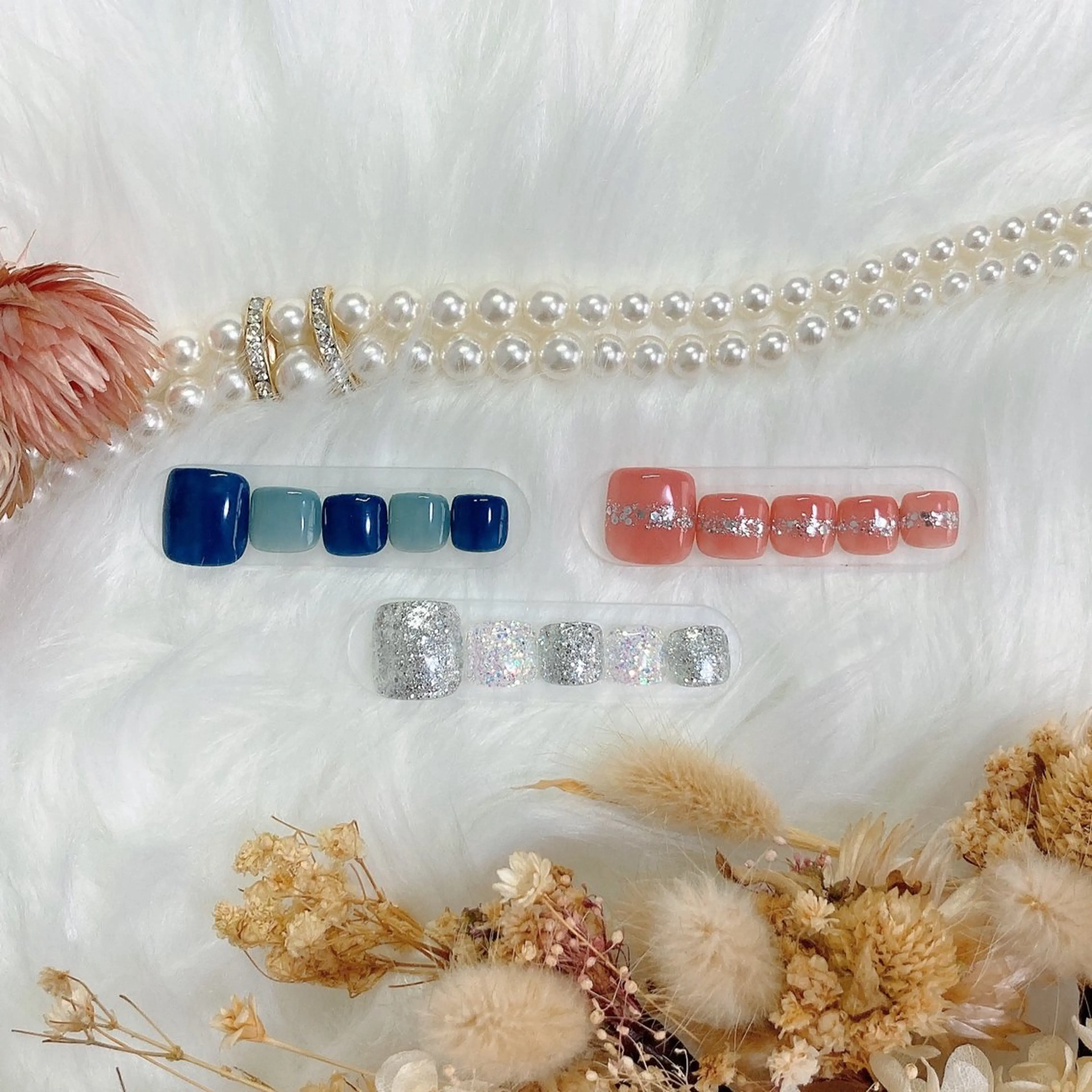 ネイル フットネイル ラメ(グリッター) ワンカラーネイル シンプルネイル フットネイル tomii-hii -nailのその他イメージ