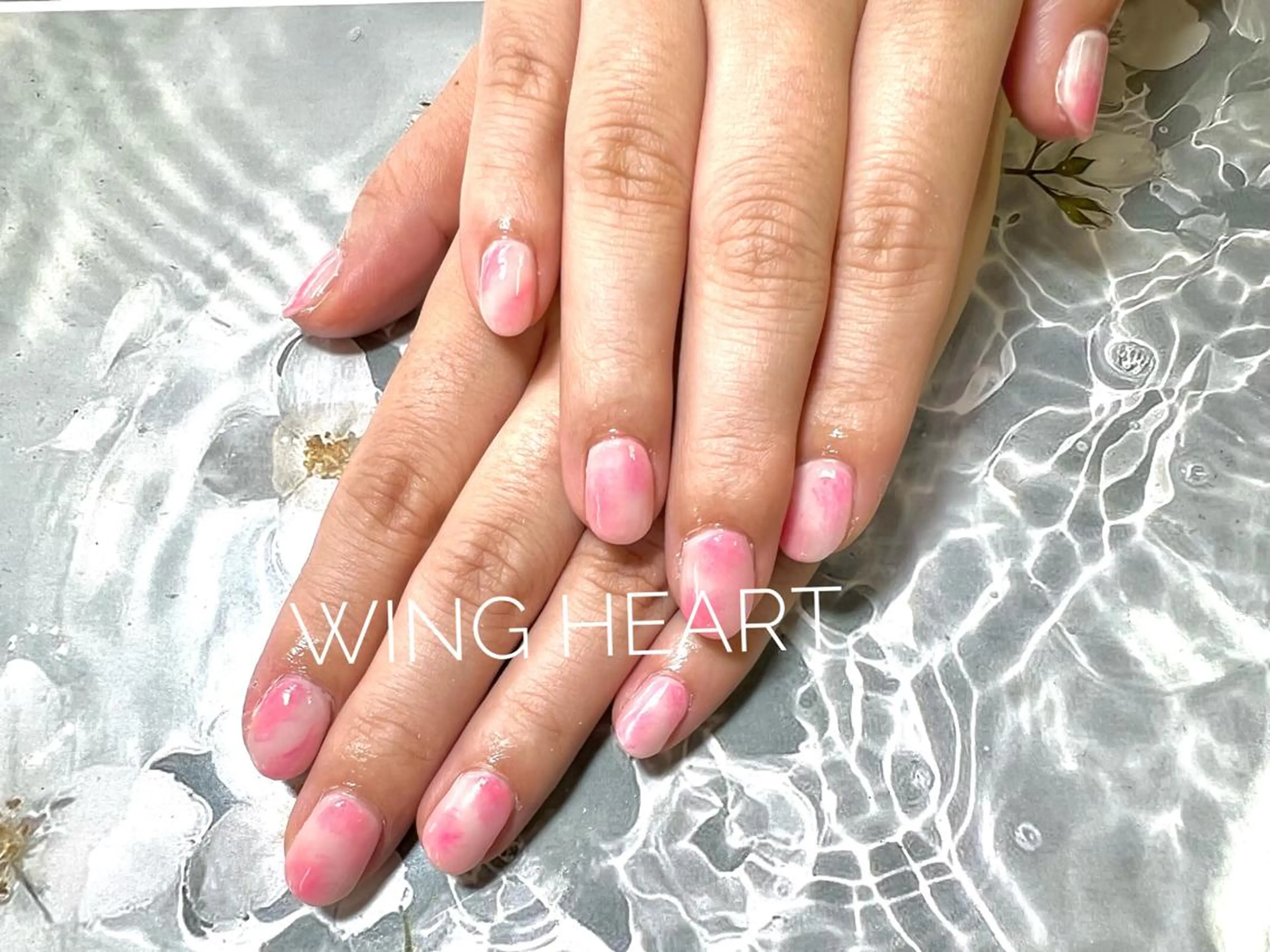 ネイル I. AYUMIのネイルデザイン