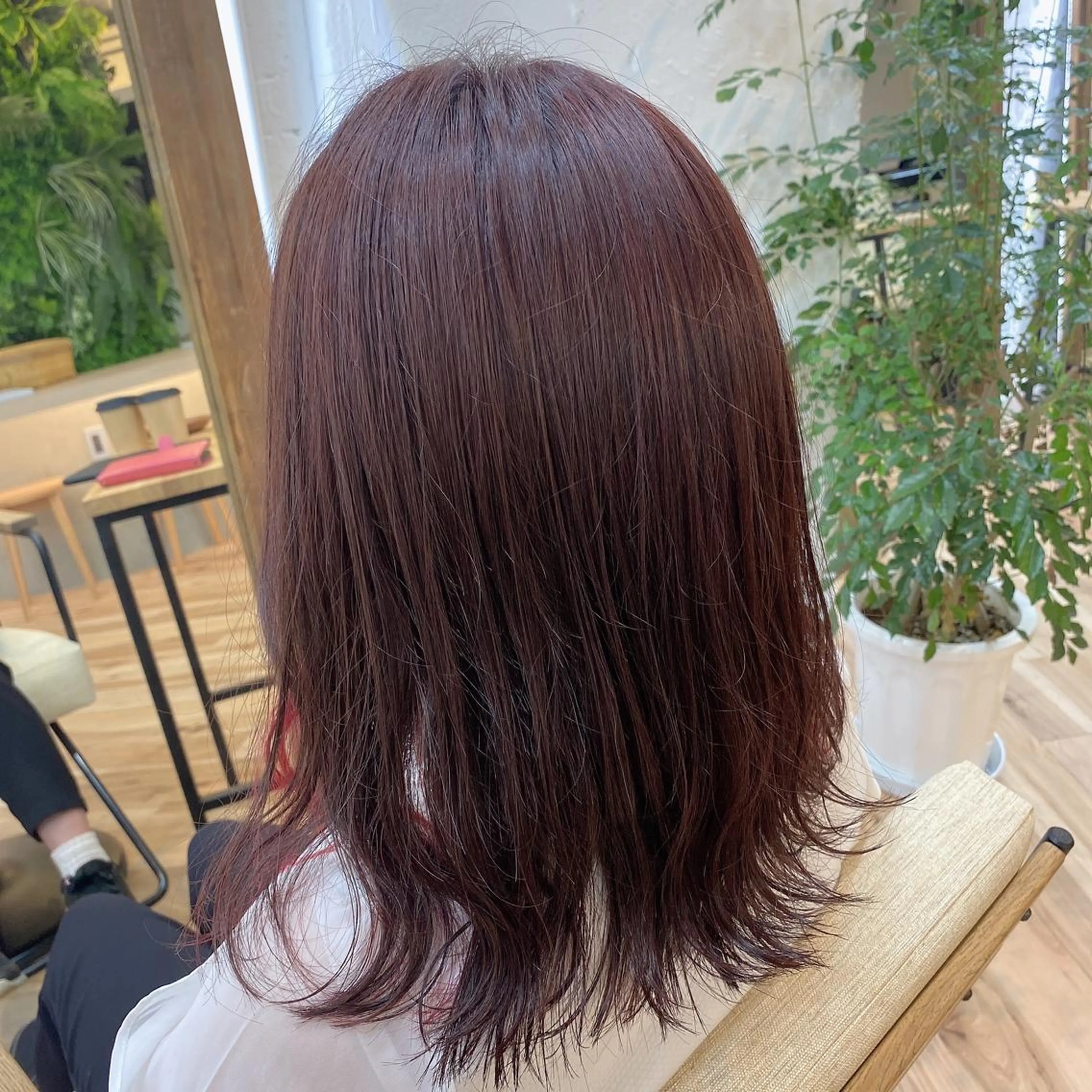 ミディアム カラー おおつき ありかのヘアスタイル