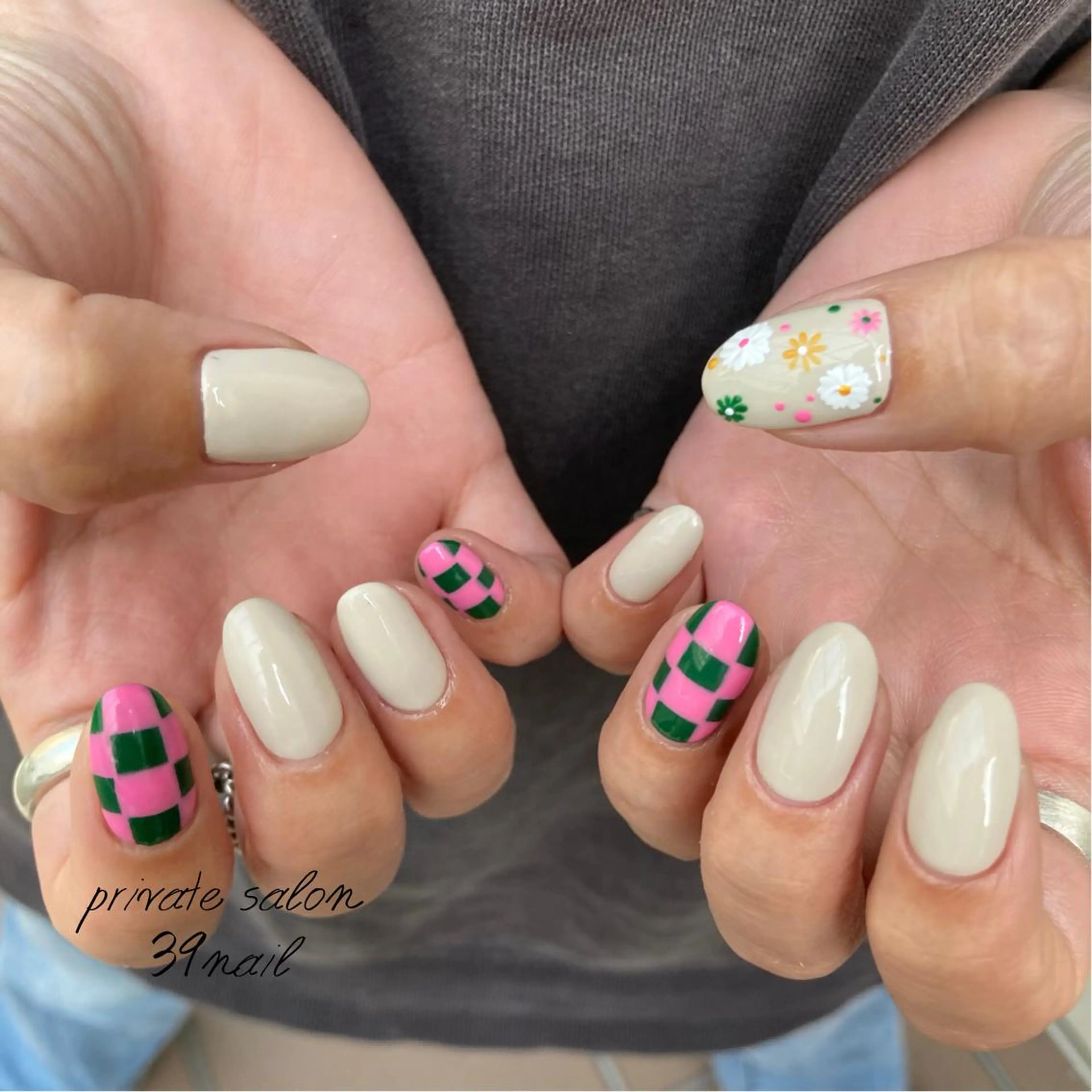 ミディアム ネイル ハンドネイル 京橋 【39nail】のネイルデザイン