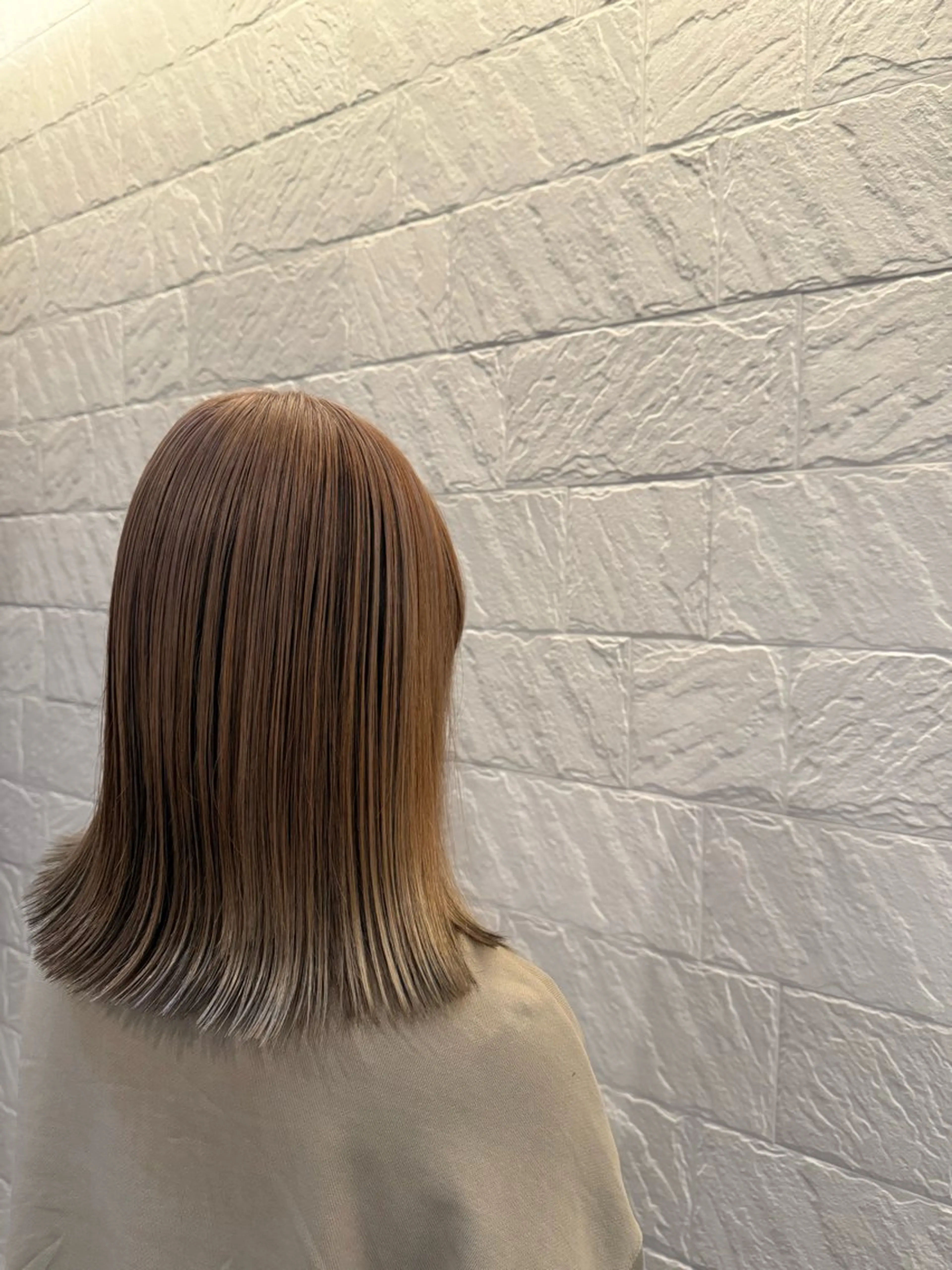 ミディアム カラー カット ヘアカラー IVERA(旧 :  Lucia[ルシア])所属・有澤 茉唯のマツエク・マツパデザイン