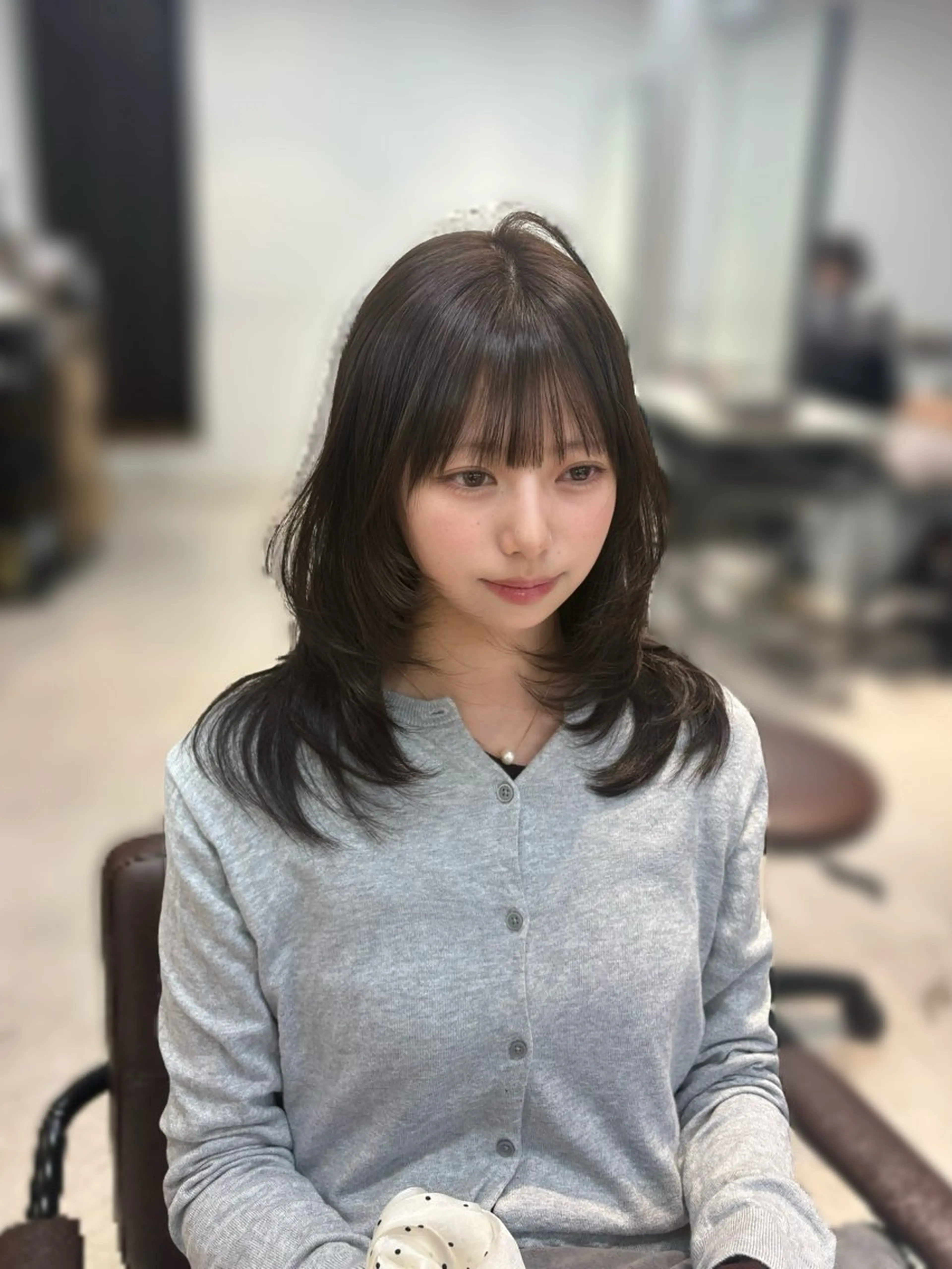 セミロング カット ninaアイドル前髪 ×透明感🎀のヘアスタイル