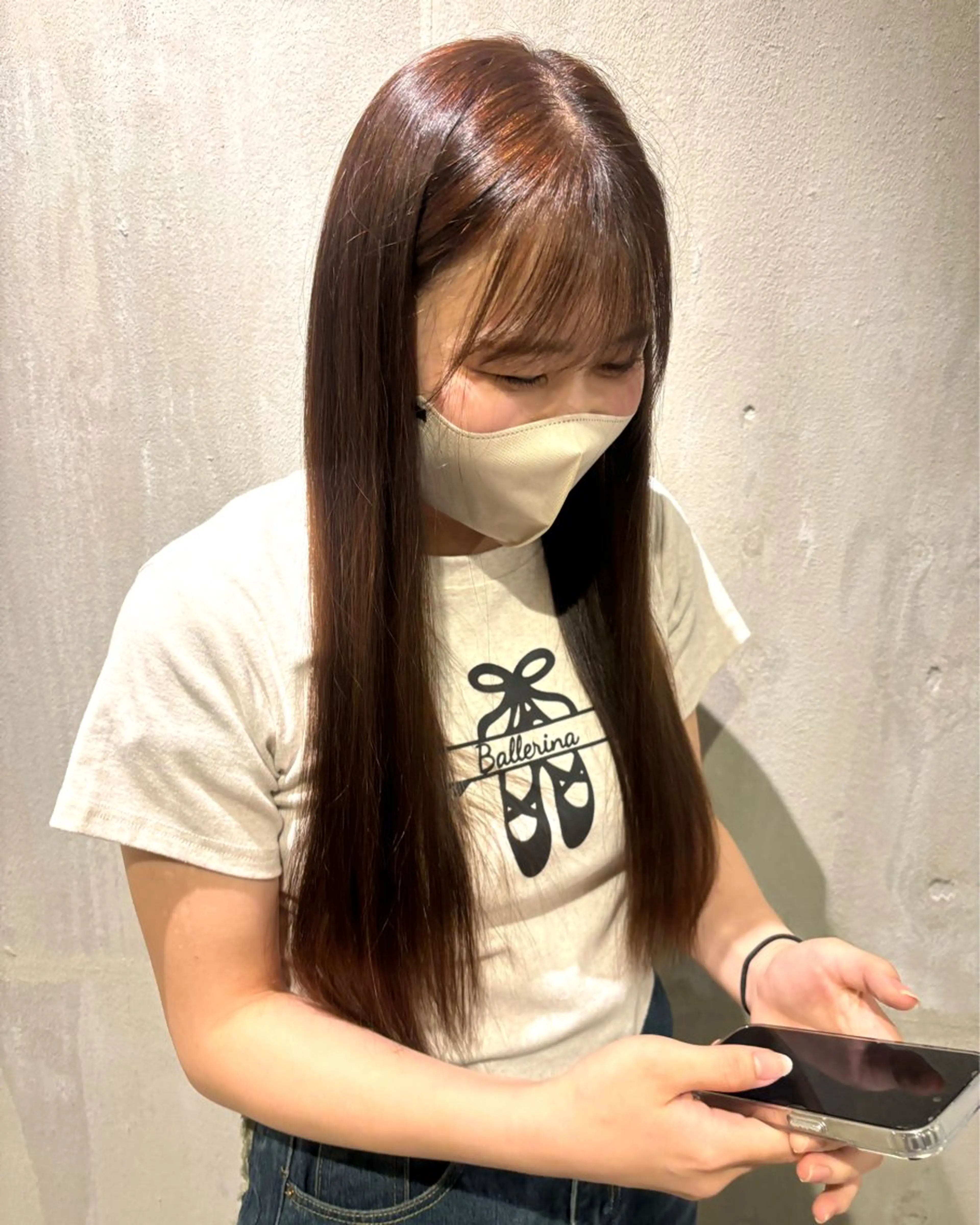 ロング カラー 小木曽 里華のヘアスタイル