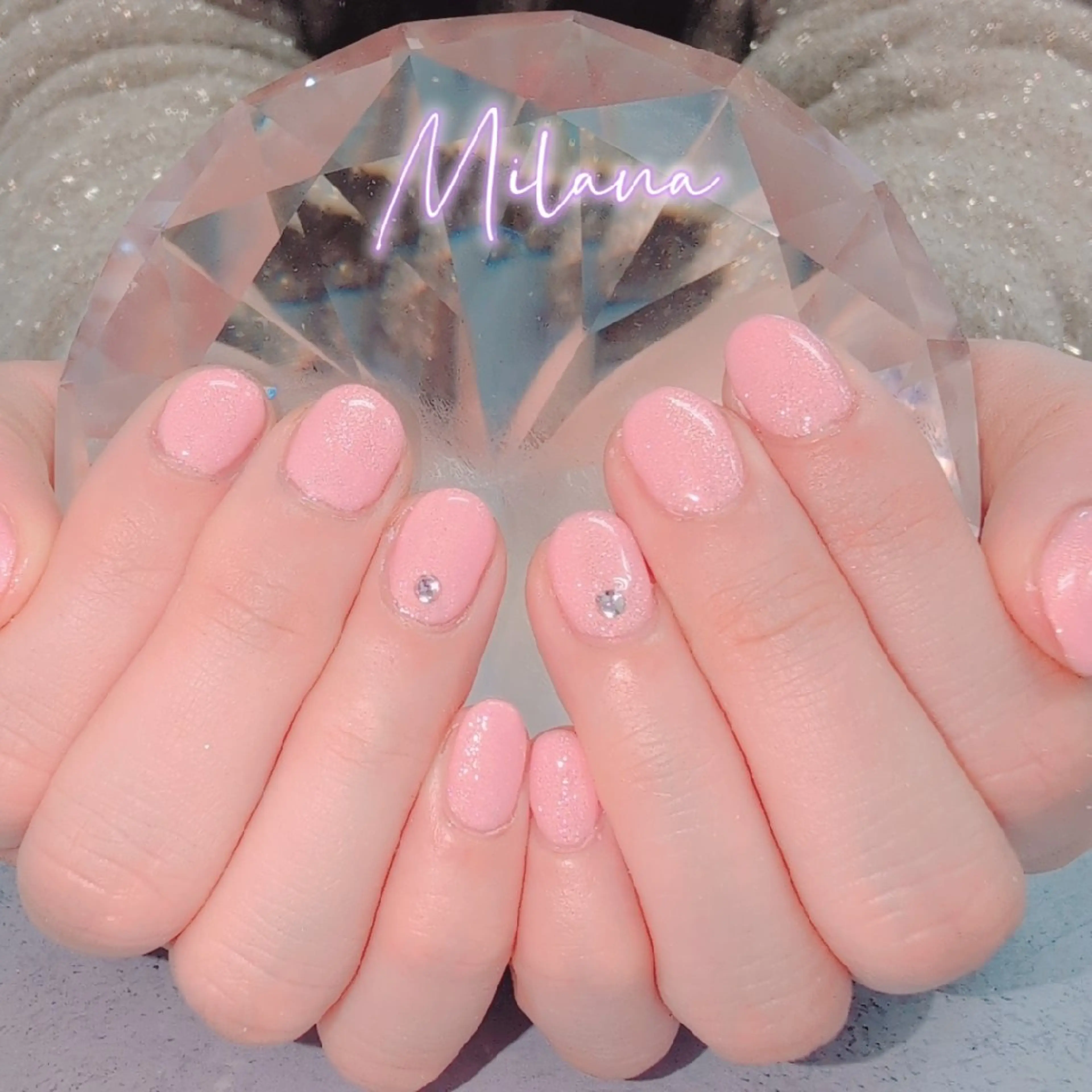 ネイル ワンカラーネイル ストーンネイル ハンドネイル Milana 川瀬のネイルデザイン