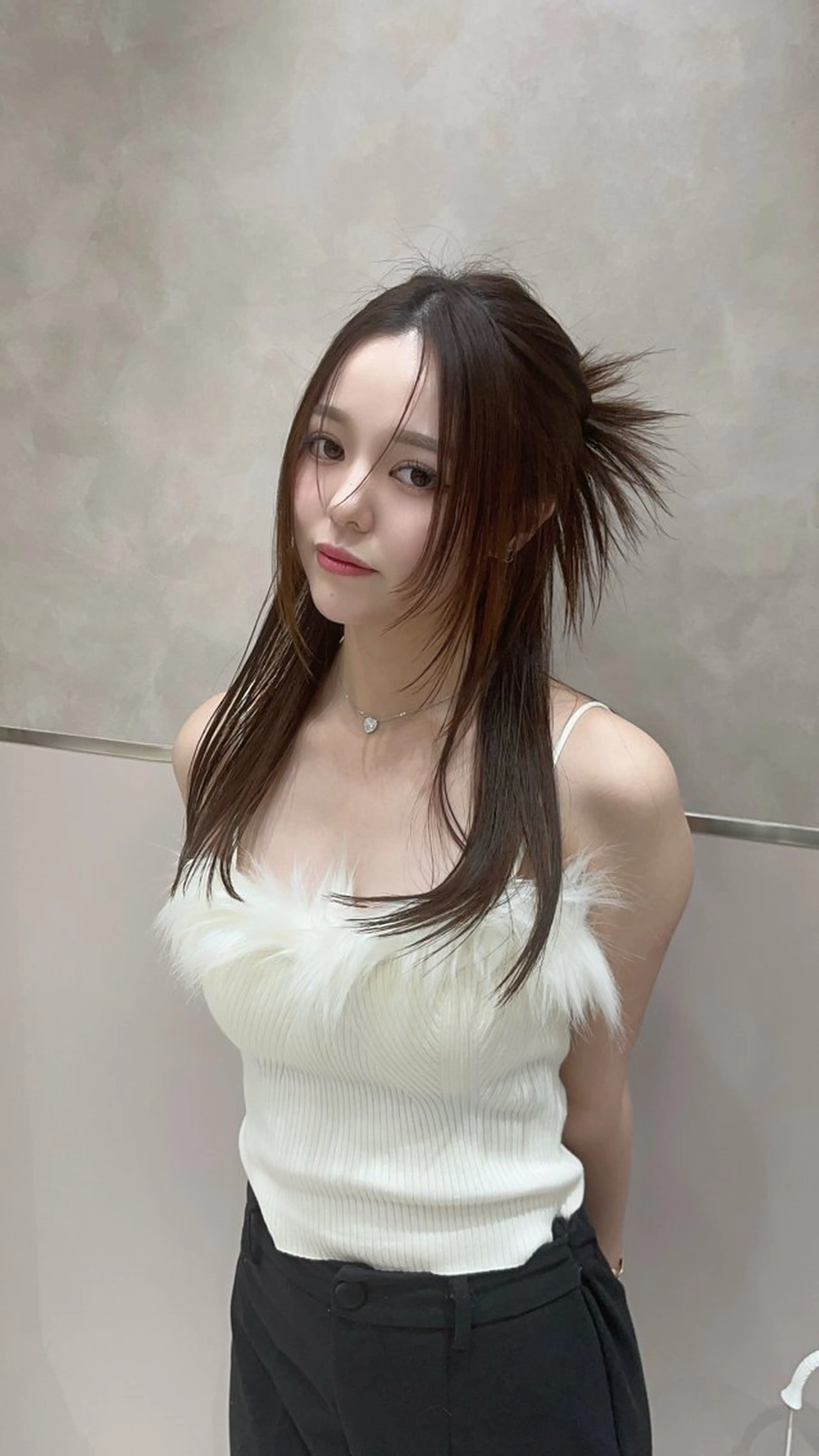 セミロング カラー レイヤーカット レイヤーカット顔周り /アレンジ伊藤彪真のヘアスタイル