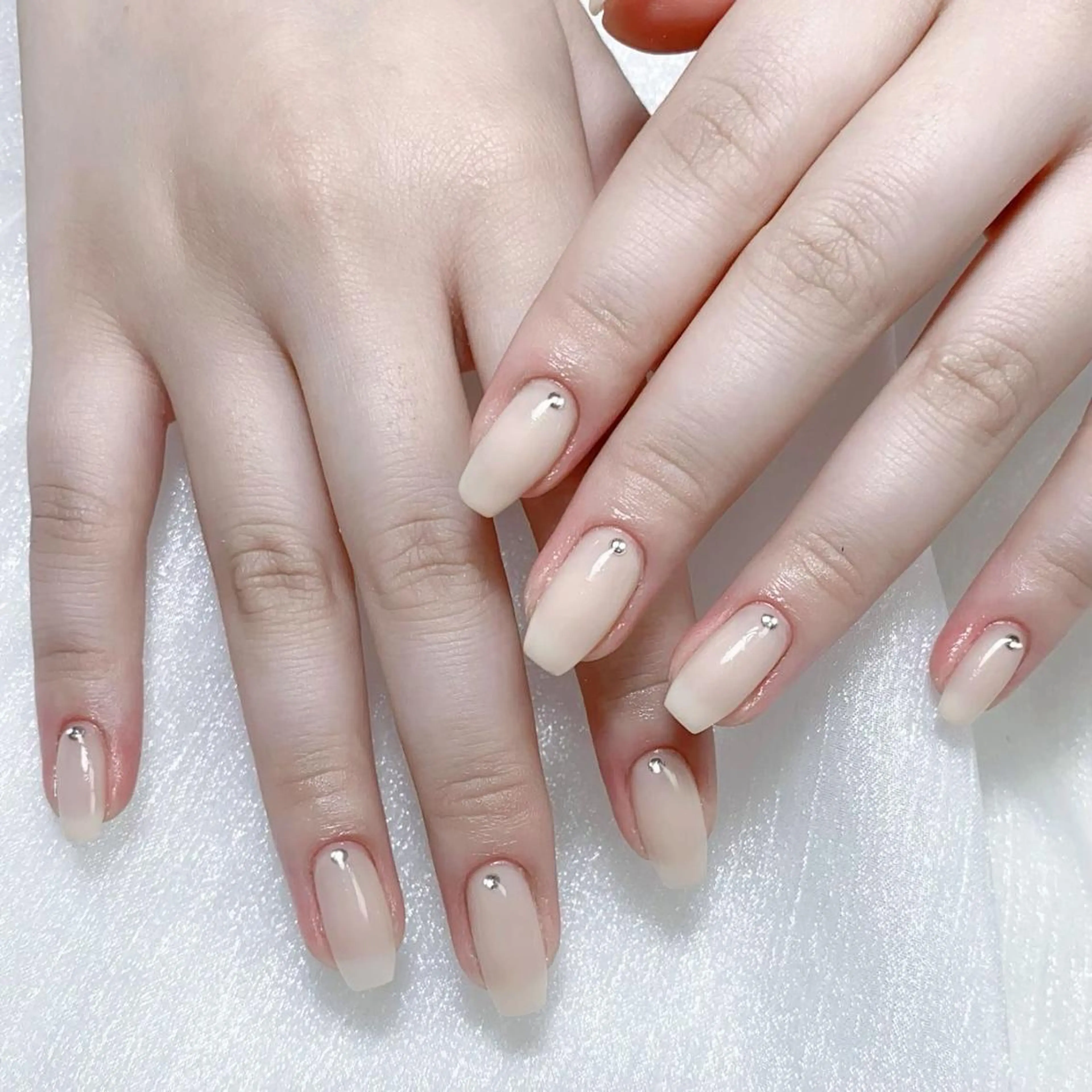 ネイル メンズ ワンカラーネイル ストーンネイル ハンドネイル NAILサロン 木にいるのネイルデザイン