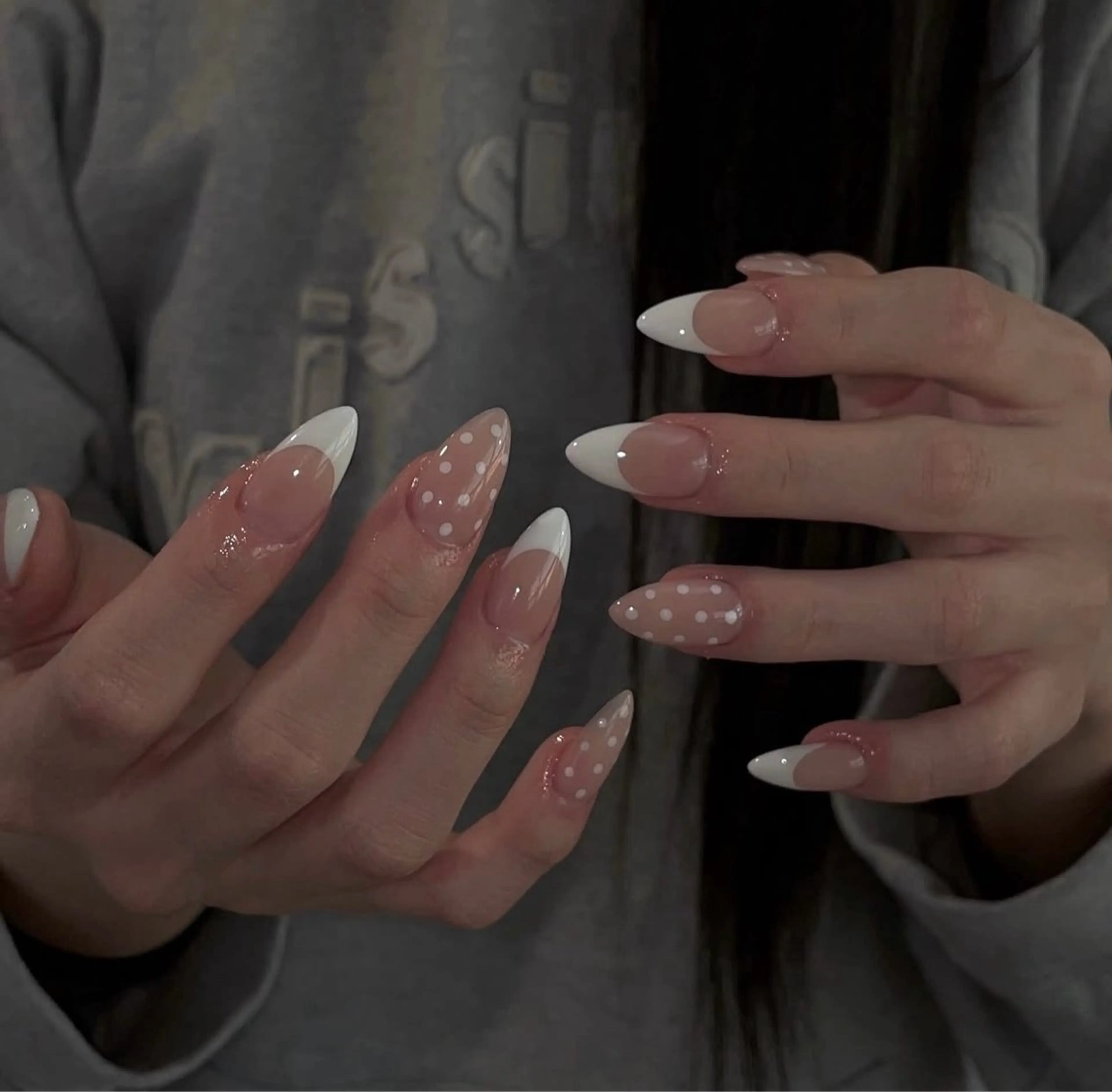 ミディアム 韓国風ヘア ハンドネイル Aila Nail ShinOkuboのネイルデザイン