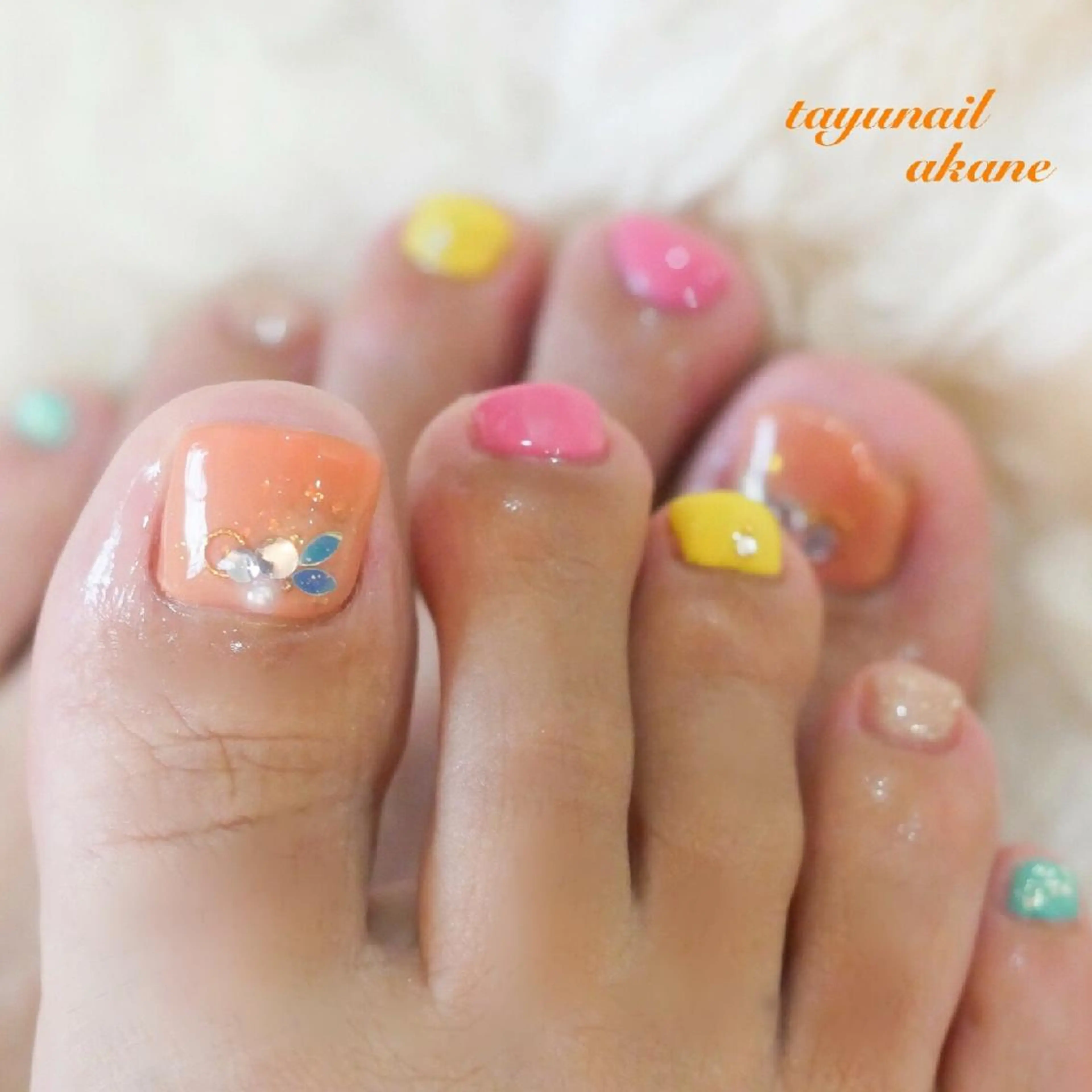 ネイル ブルー フットネイル ジェルネイル パラジェル ネイルサロン 【たゆnail】のネイルデザイン