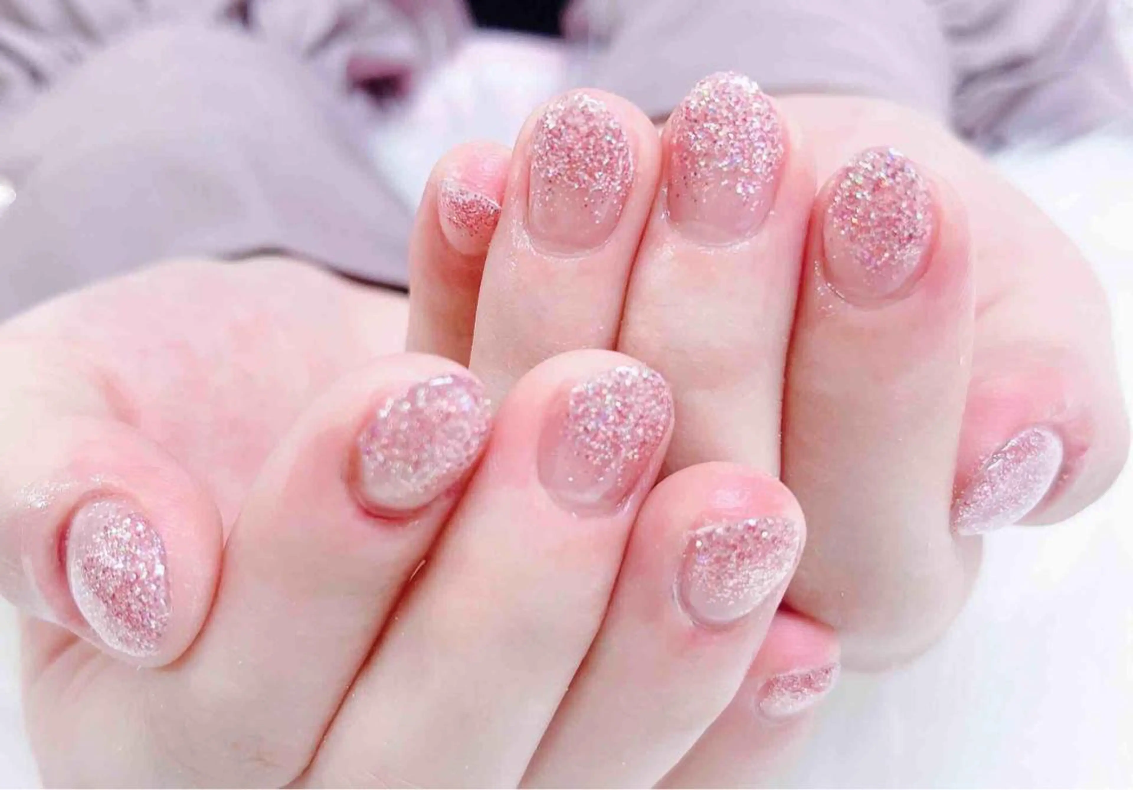 ネイル ハンドネイル MoonNail ユリ🌸のネイルデザイン
