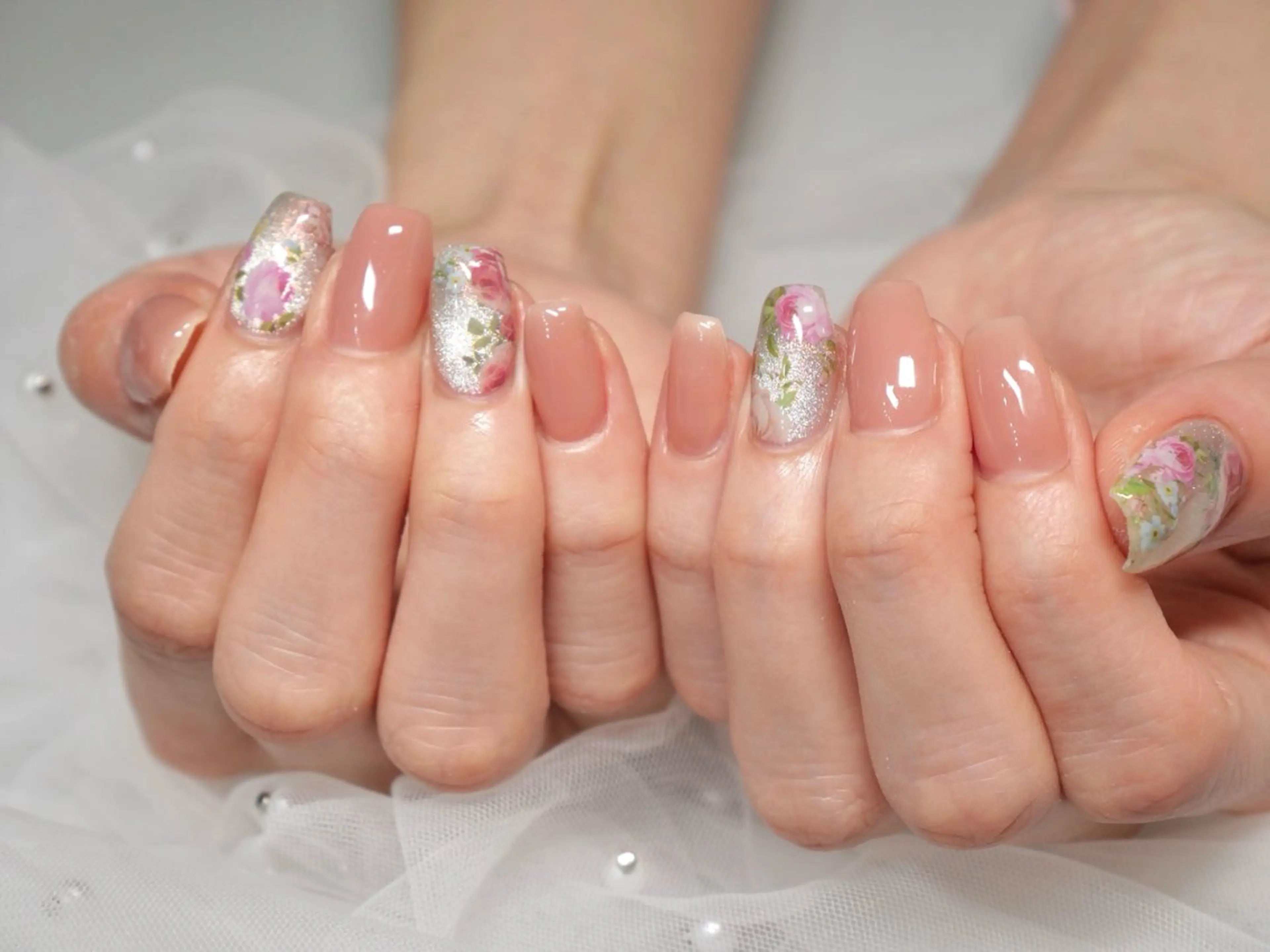 ネイル ハンドネイル Nailsalon Graciasのネイルデザイン