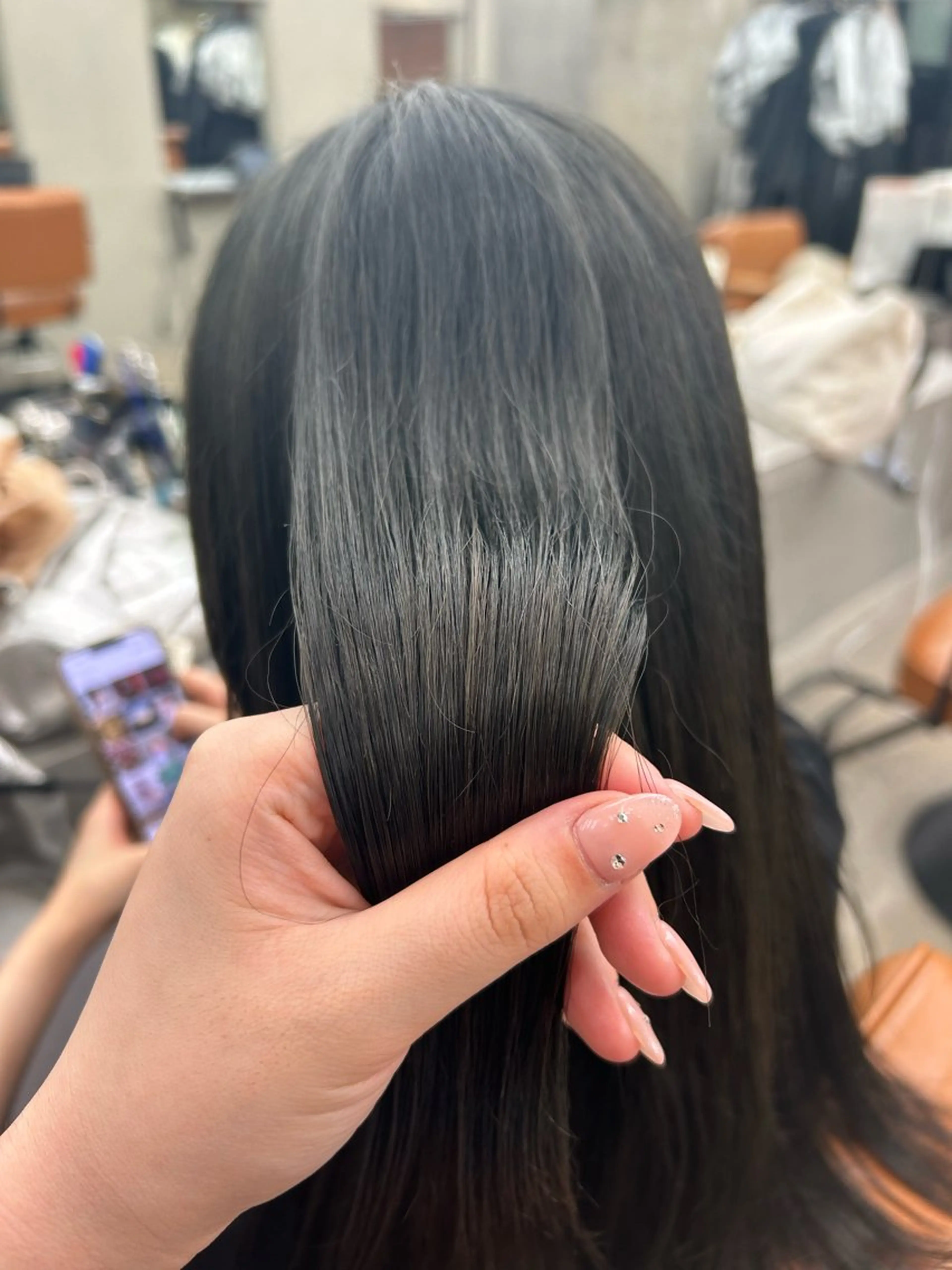 ロング カラー ヘアカラー オリーブ/ 透明感カラー/れいあのヘアスタイル