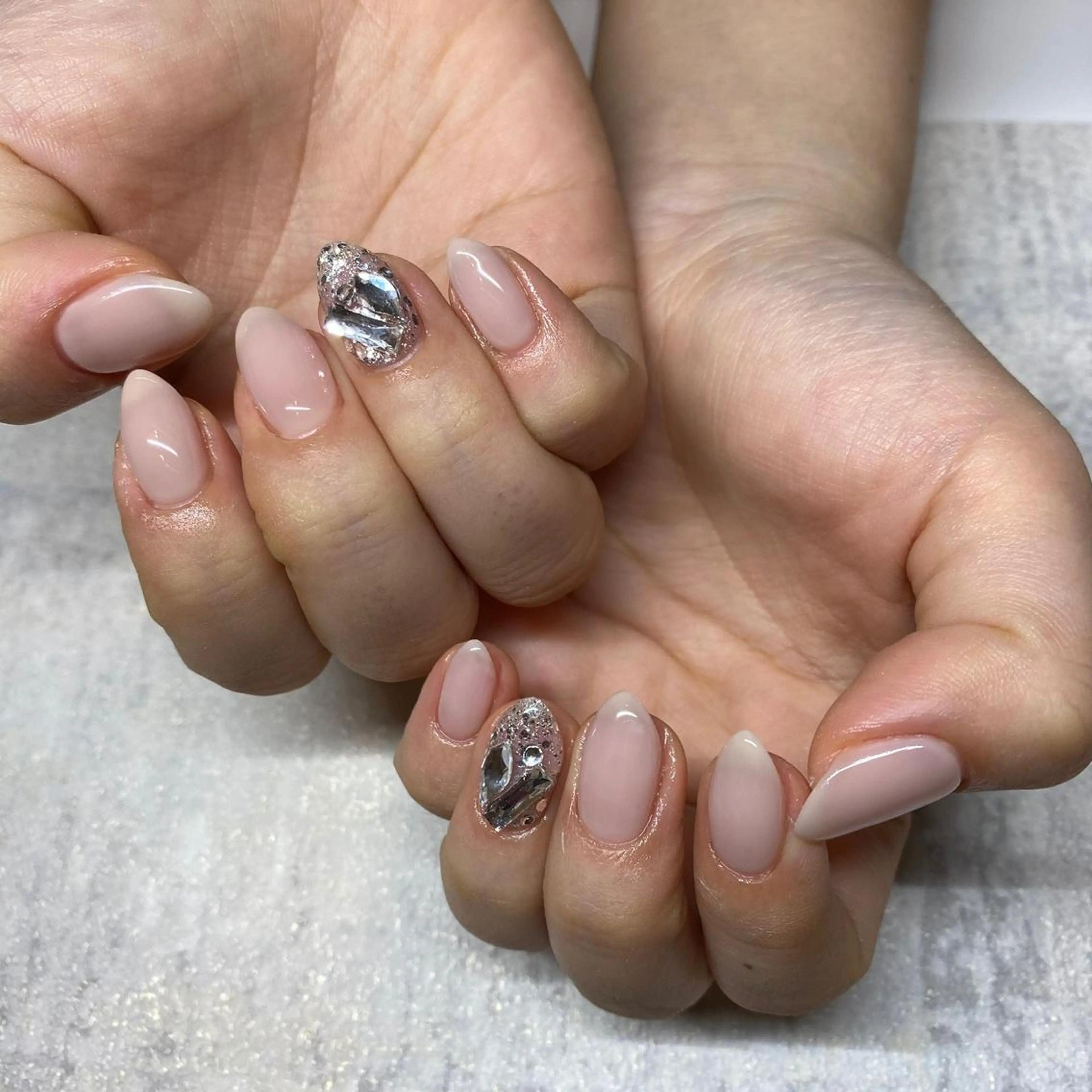 ネイル NORA nail UMEDA MAIのネイルデザイン