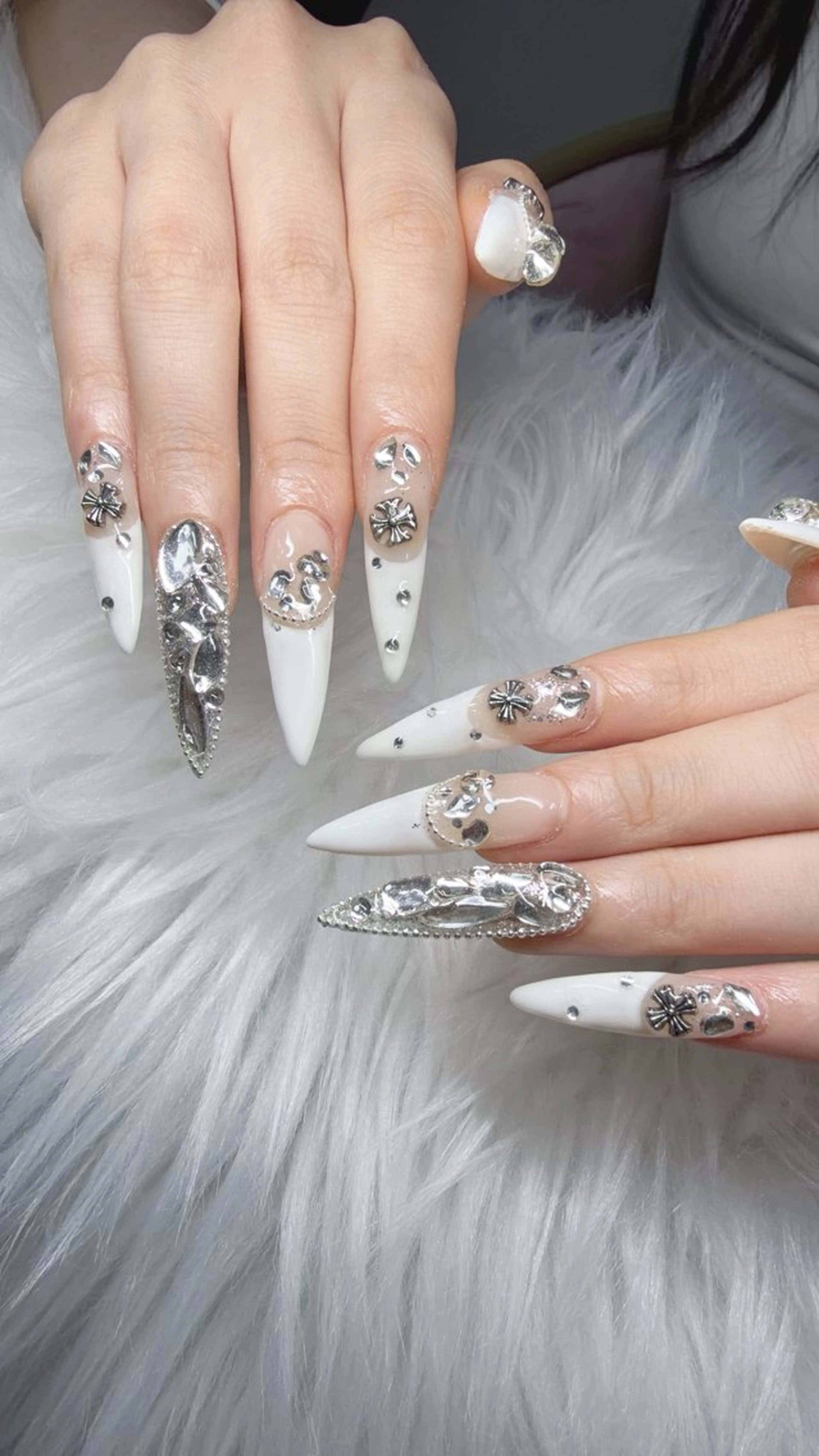 ネイル ハンドネイル Lee Nailsのネイルデザイン