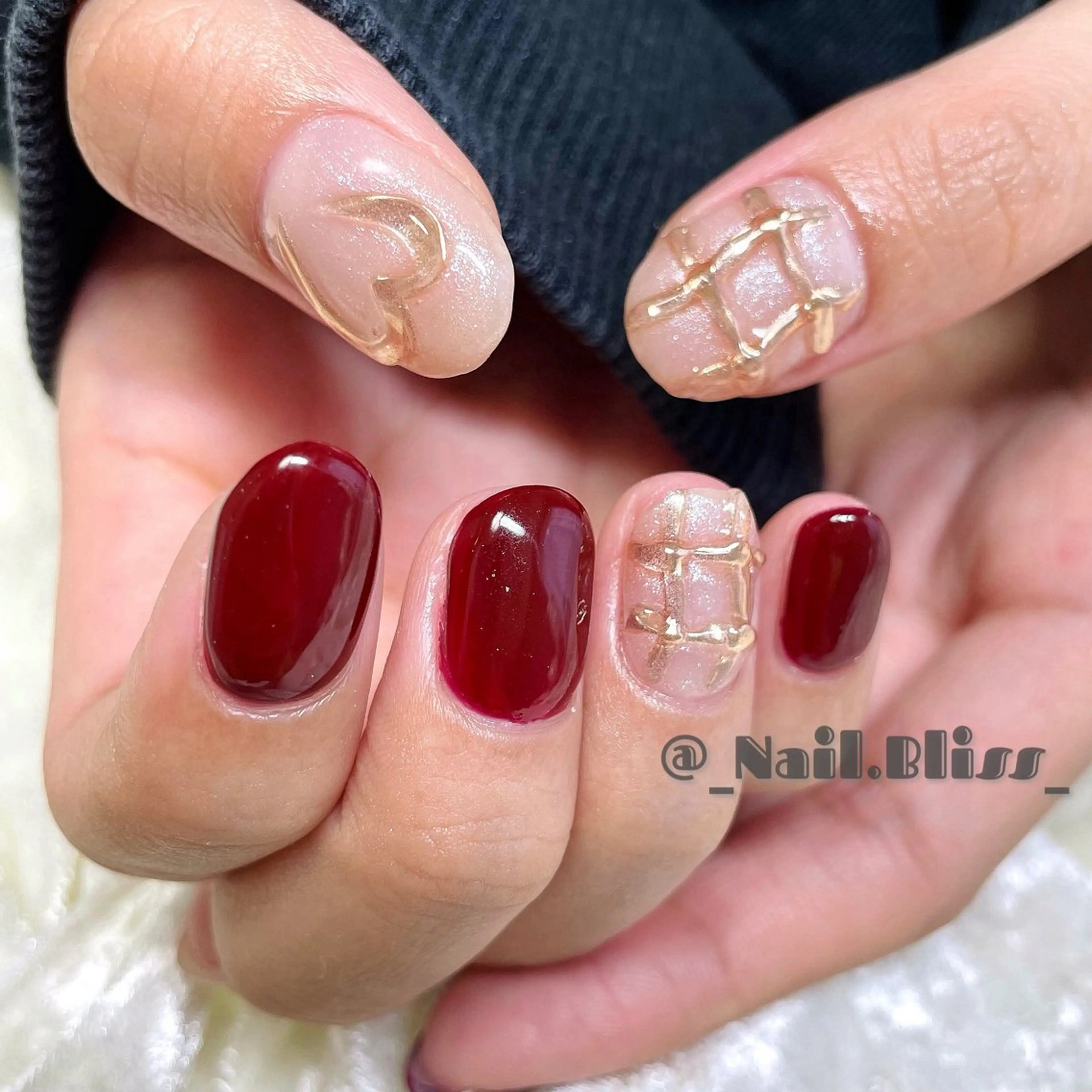 ネイル アートネイル ボルドー クリアネイル ミラーネイル ぷっくりネイル ハンドネイル NAIL BLISSのネイルデザイン