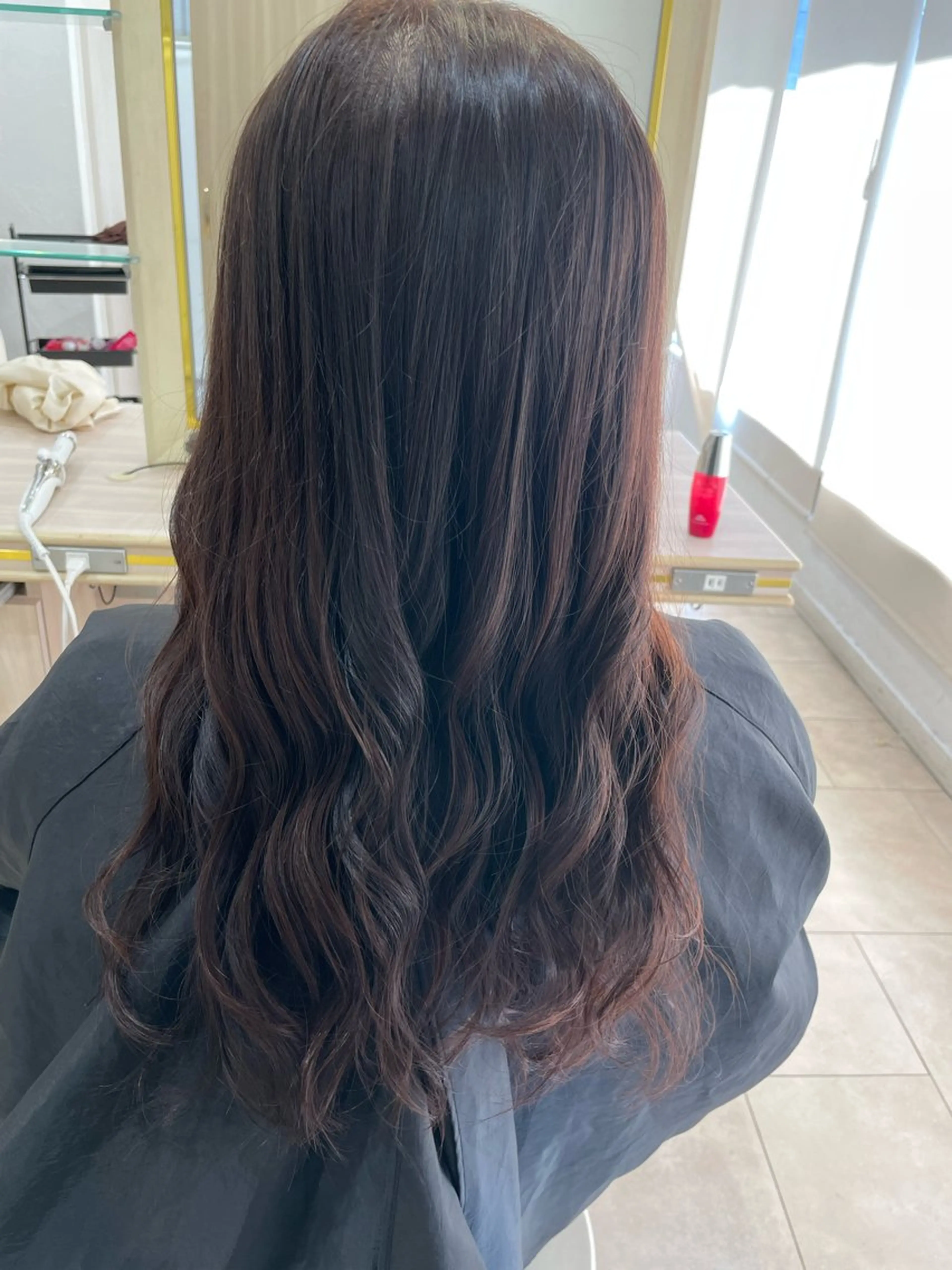 ロング カラー 渡邊花奈 韓国ヘアのヘアスタイル