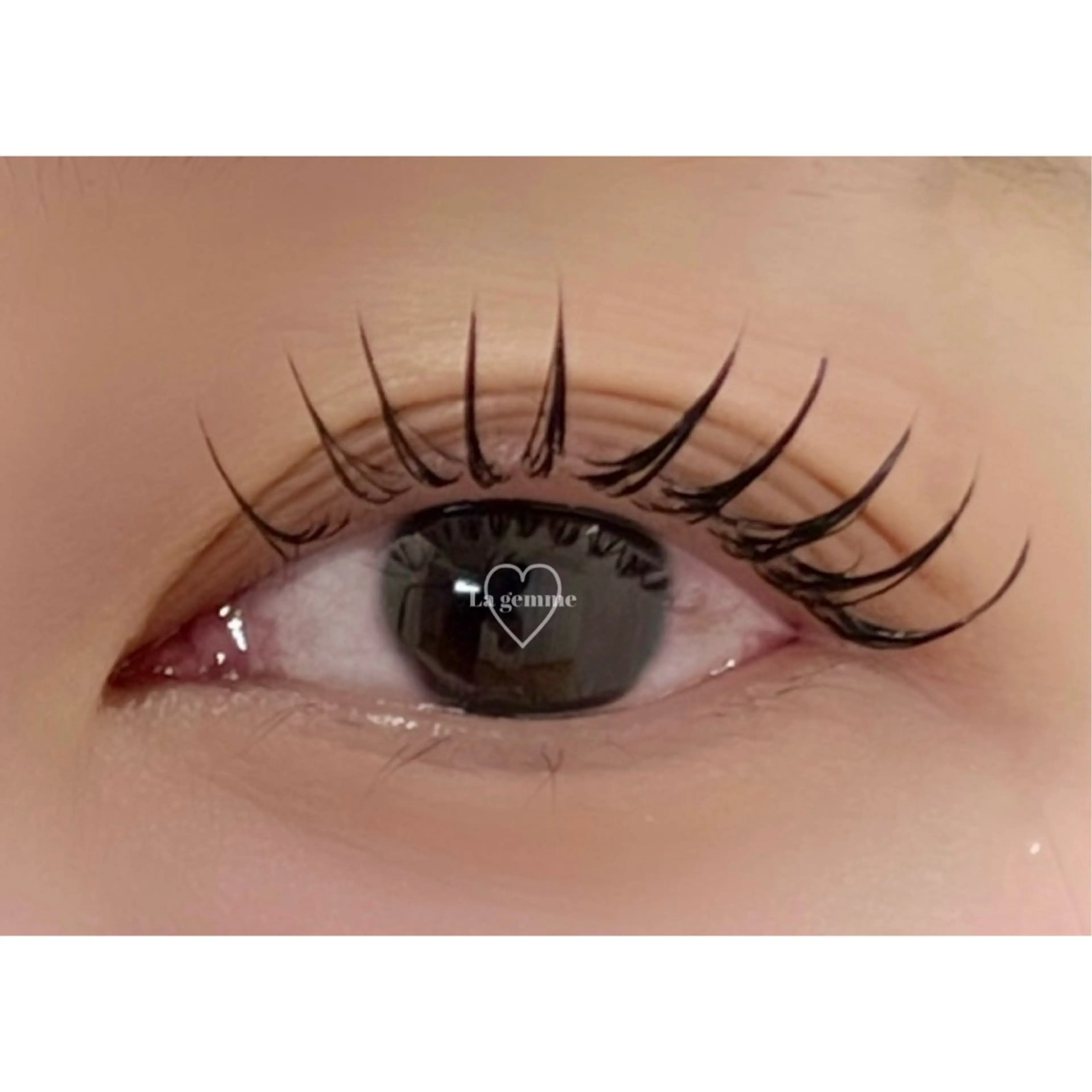 マツエク・マツパ 束感まつ毛 フラットラッシュ 西岡🌷 アンジェリカ錦糸町のマツエク・マツパデザイン