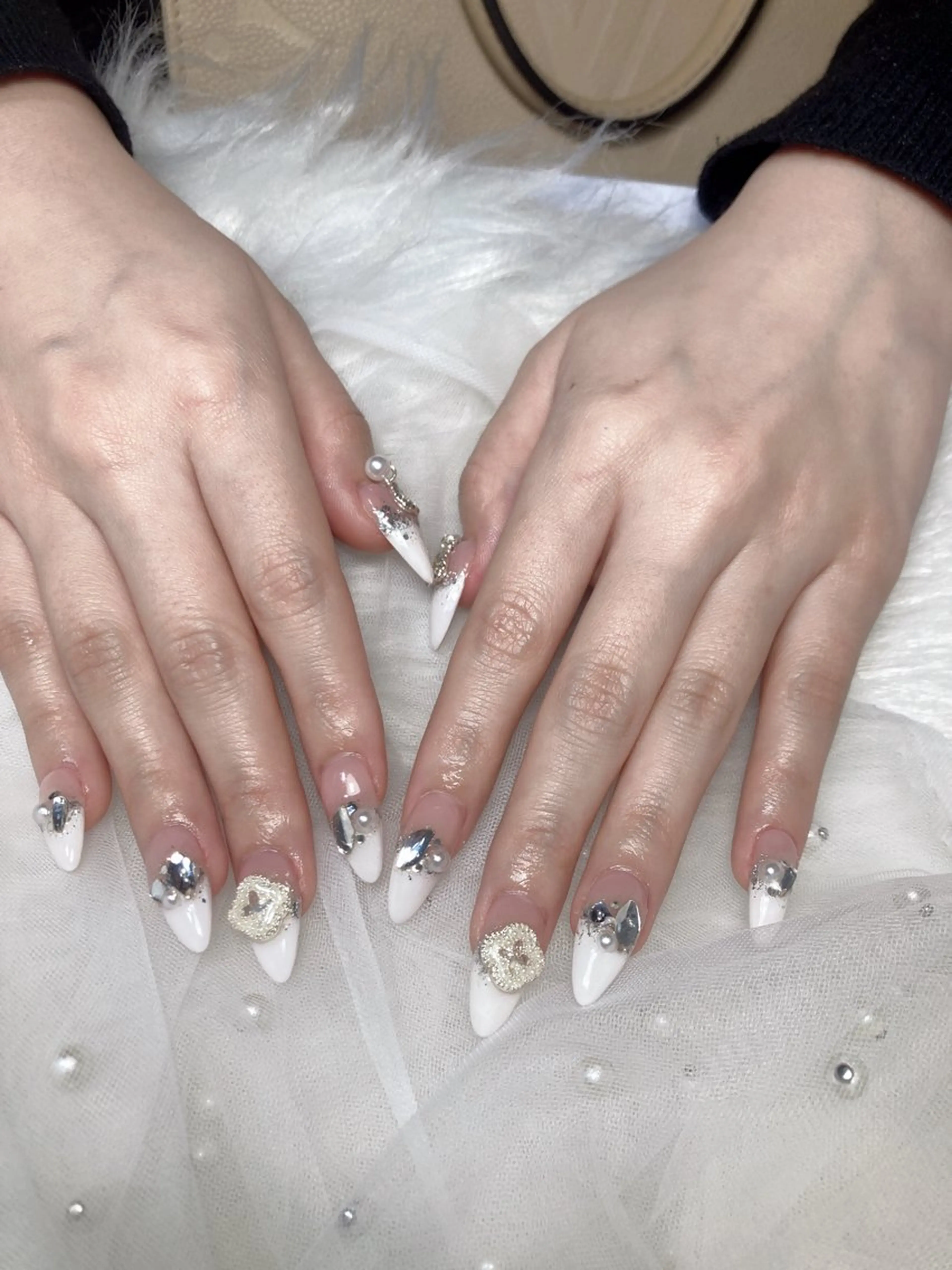 ネイル U·Mi nail salon所属・U·MI 上野御徒町店のネイルデザイン