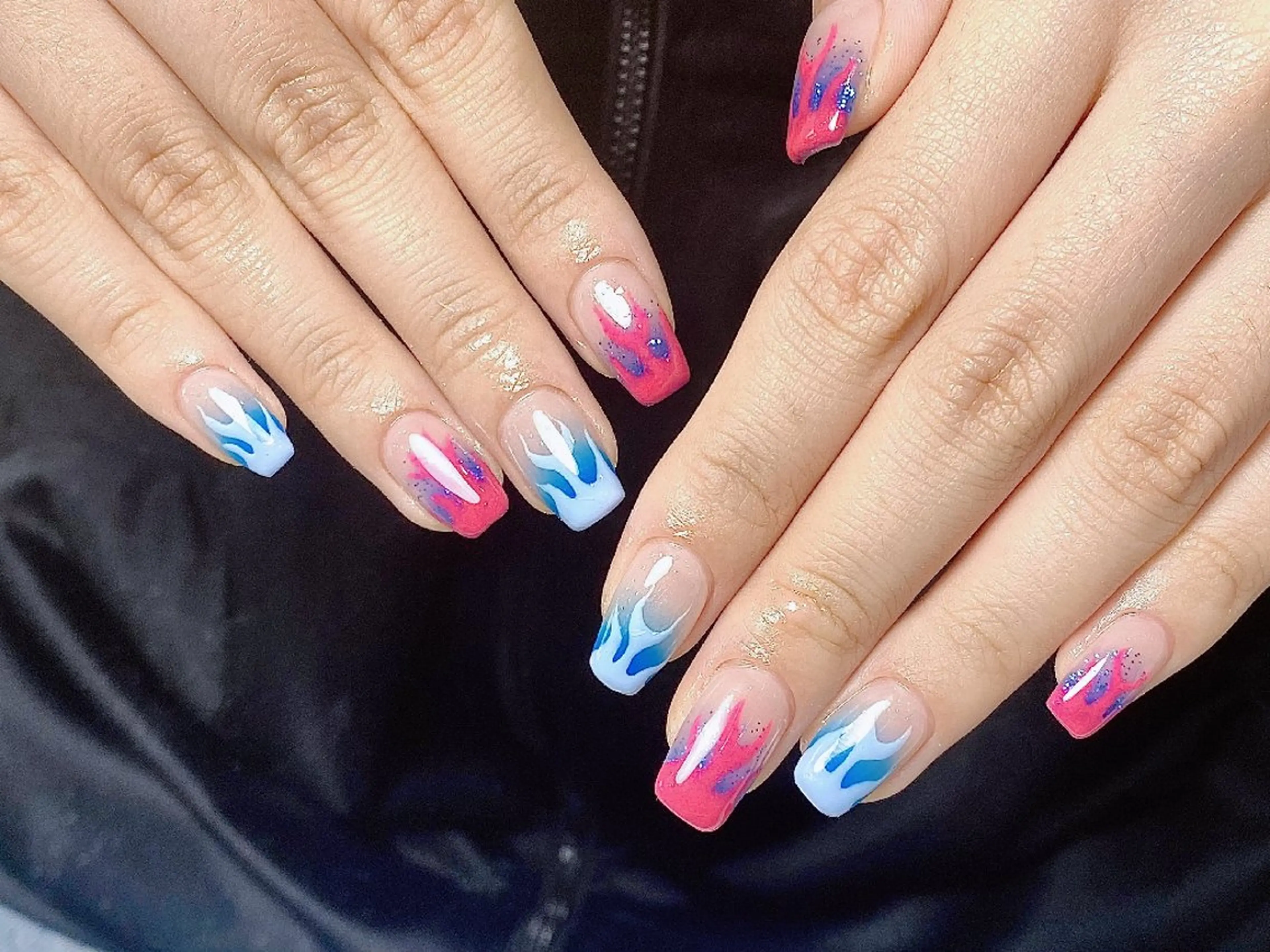 ネイル クリアネイル フラッシュネイル フットネイル フレンチネイル ジェルネイル ハンドネイル UM Nail Salonのネイルデザイン