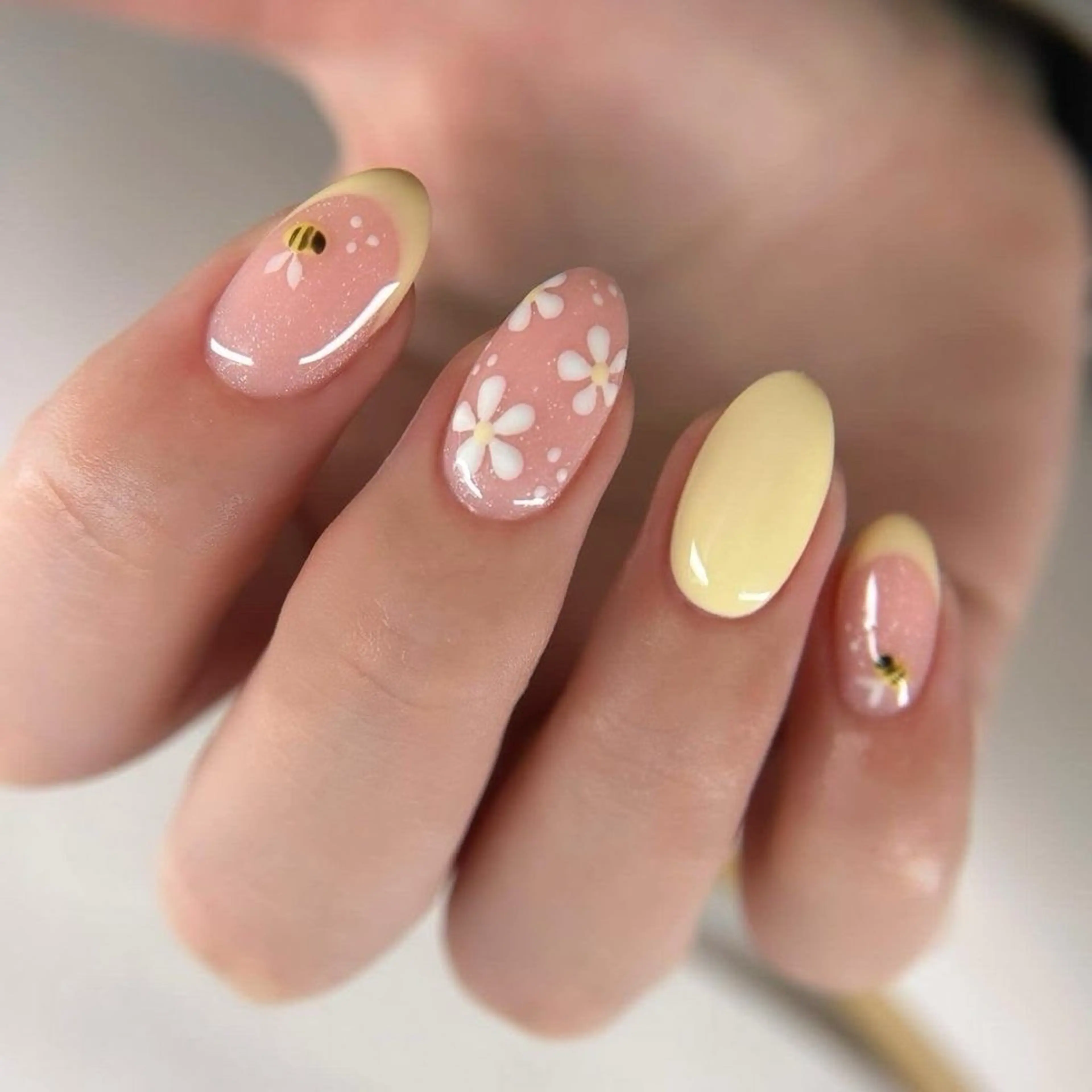 ネイル 韓国ネイル 持ち込み ニュアンスネイル ネイルチップ 冬ネイル RINN ANA.CHUOのネイルデザイン