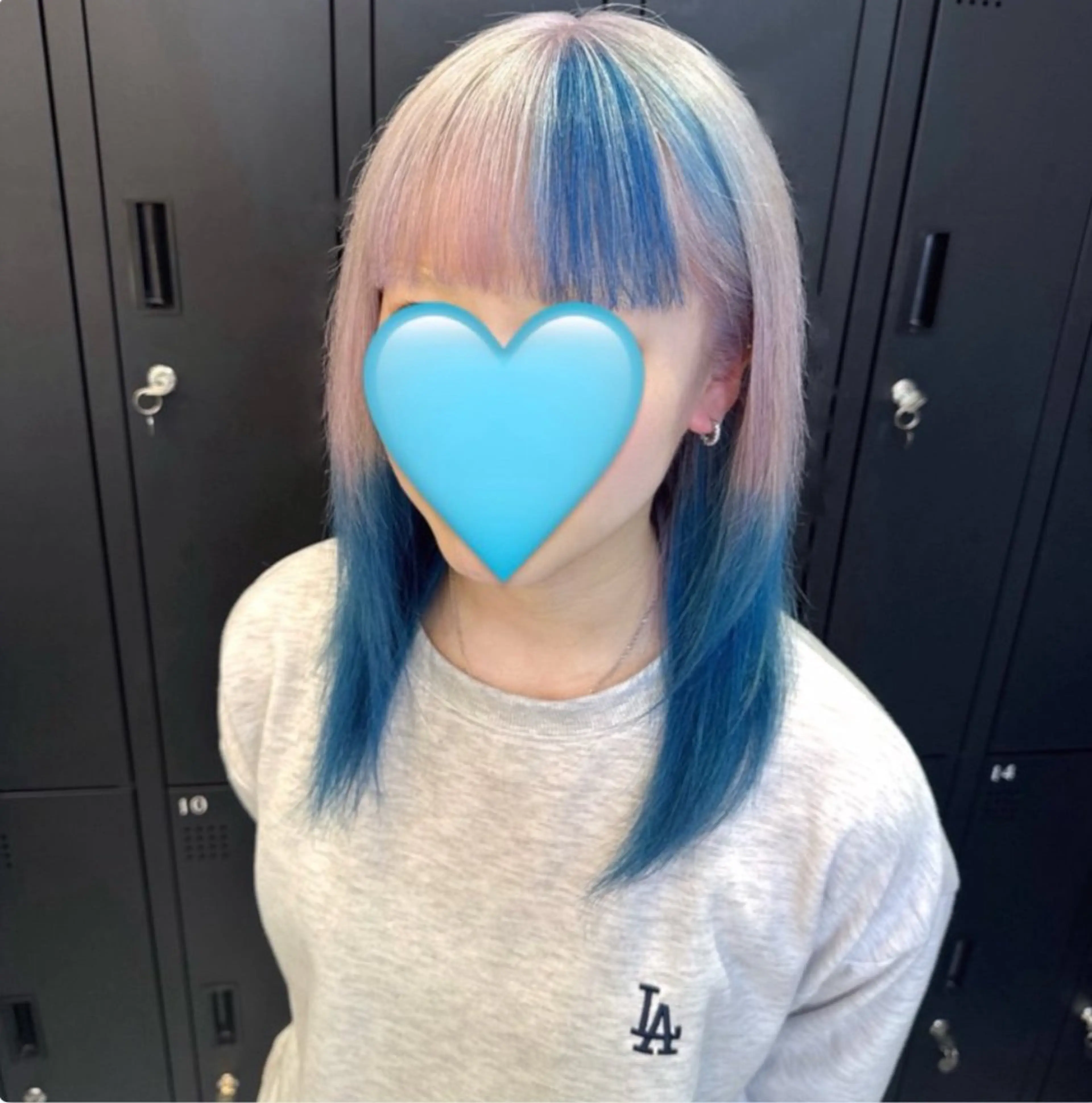 セミロング カラー シールエクステ ベージュカラー ブリーチ ケアブリーチ 透明感カラー ヘアカラー 渋谷ハイトーン/髪質 改善/かすが🪽🫧のヘアスタイル