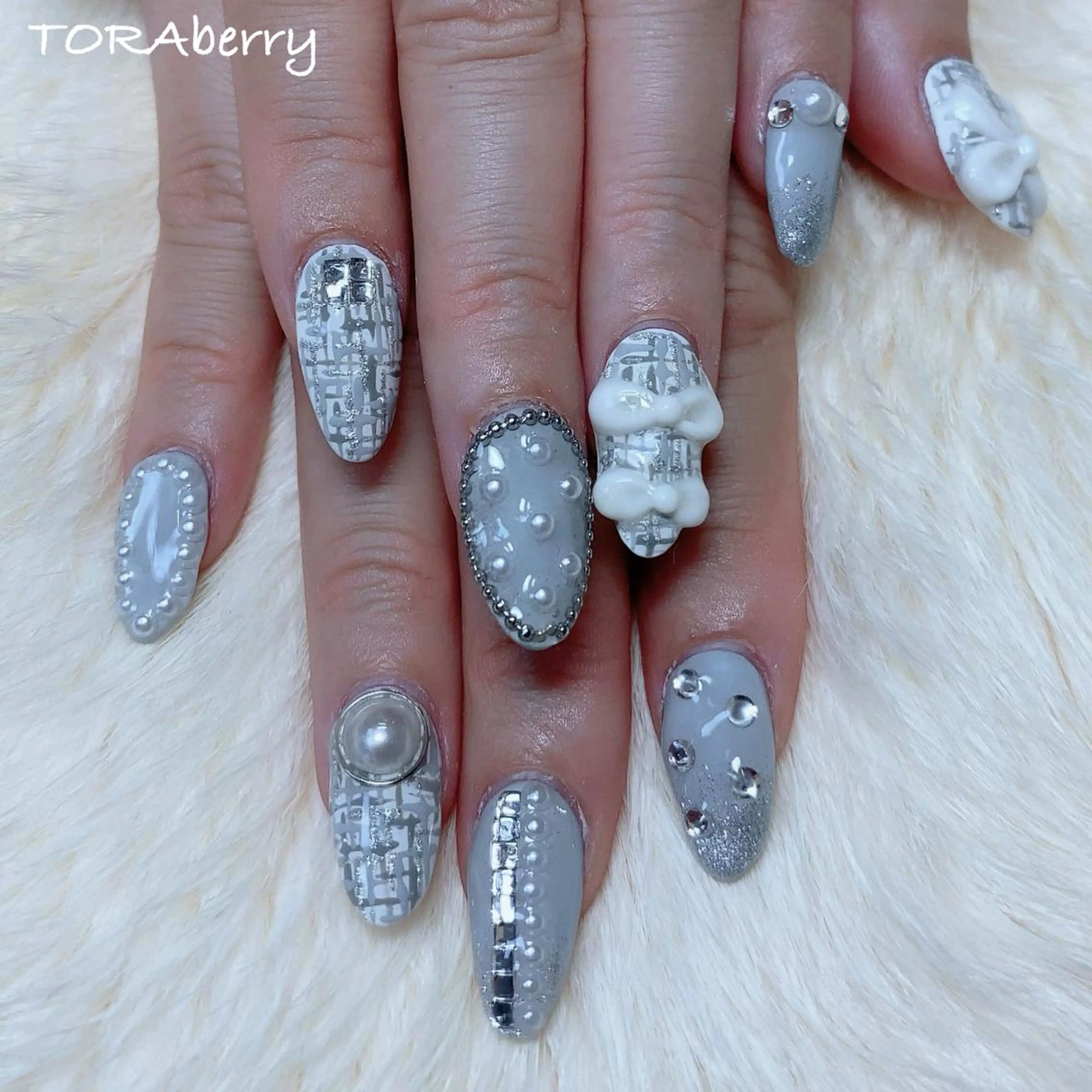 ネイル ツイードネイル ハンドネイル ネイリスト なつみのネイルデザイン