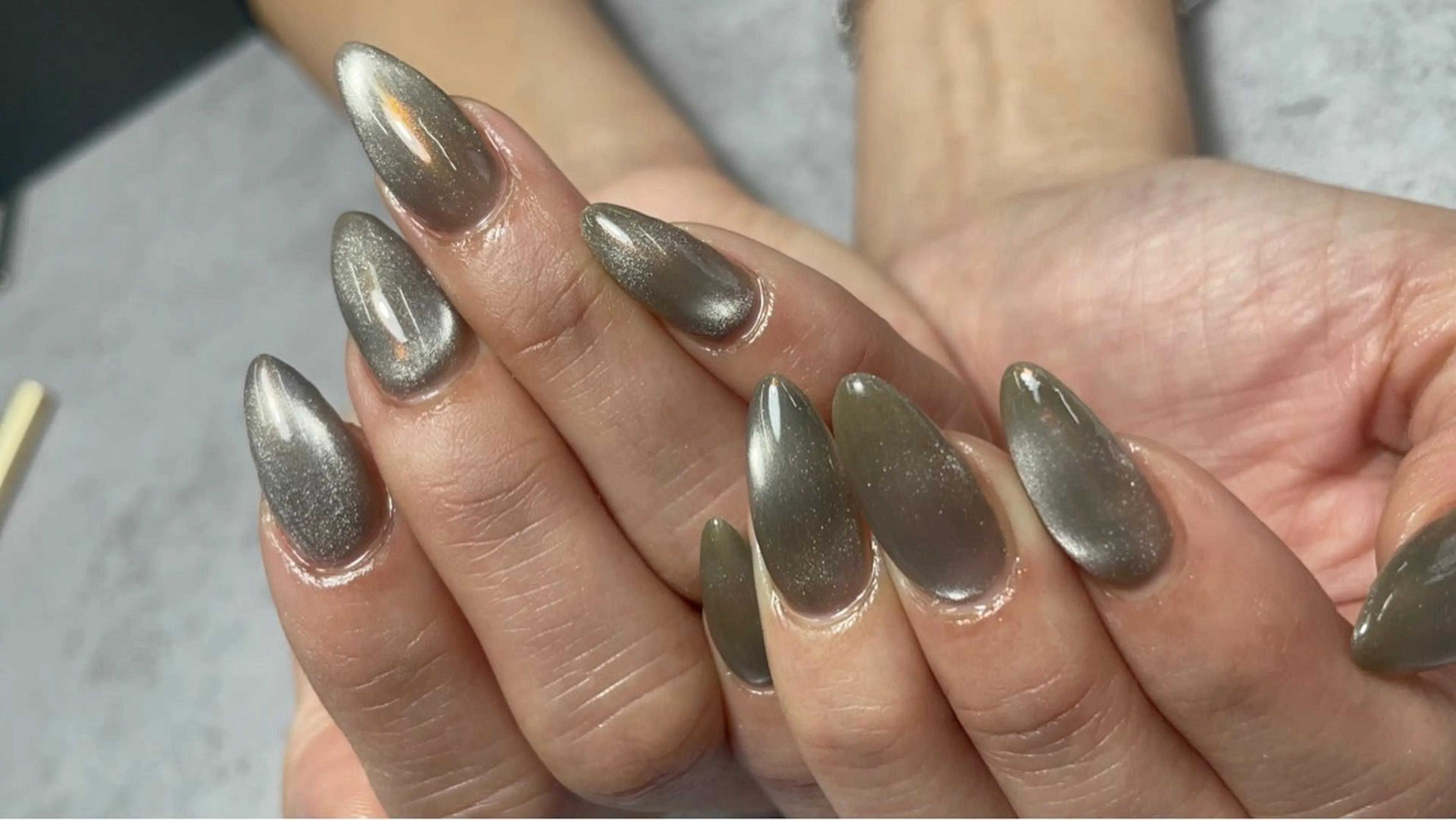 ネイル マグネットネイル k+1💅nail salon所属・k+1 nail salonのネイルデザイン