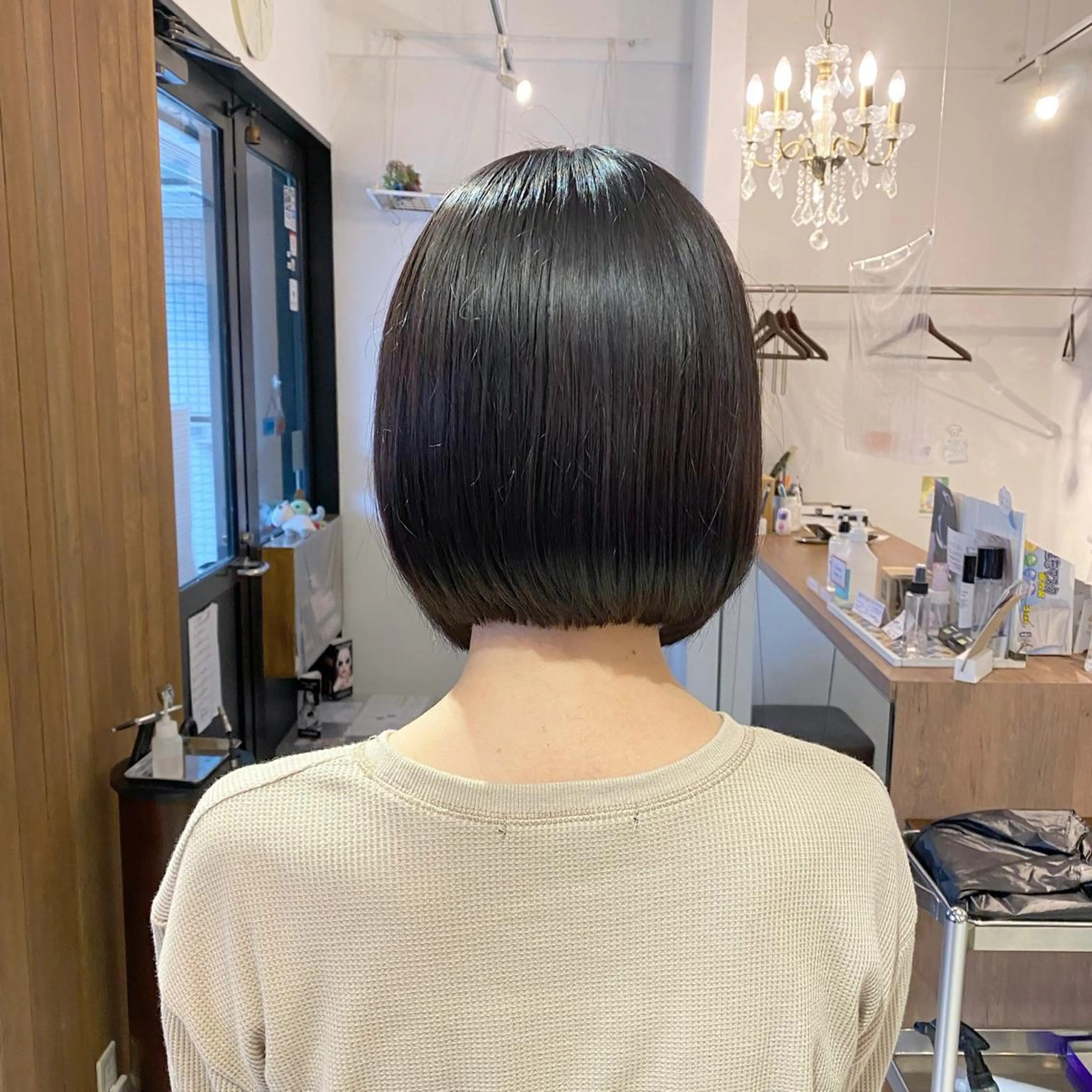 ショート カラー 髪質改善特化 安東駿介のヘアスタイル