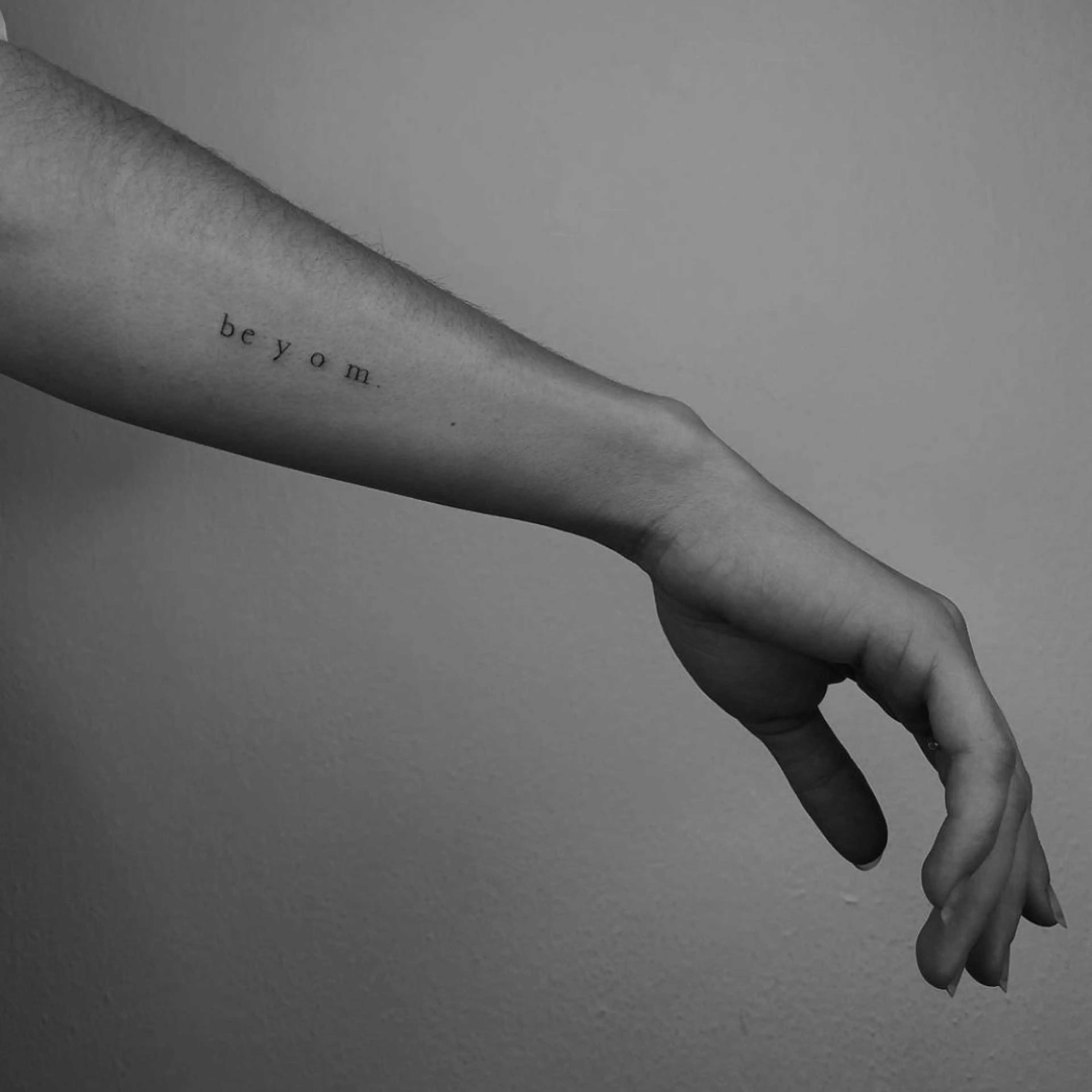 【腕HALF】ワックス脱毛　※ひじ上orひじ下をお選びくださいの写真