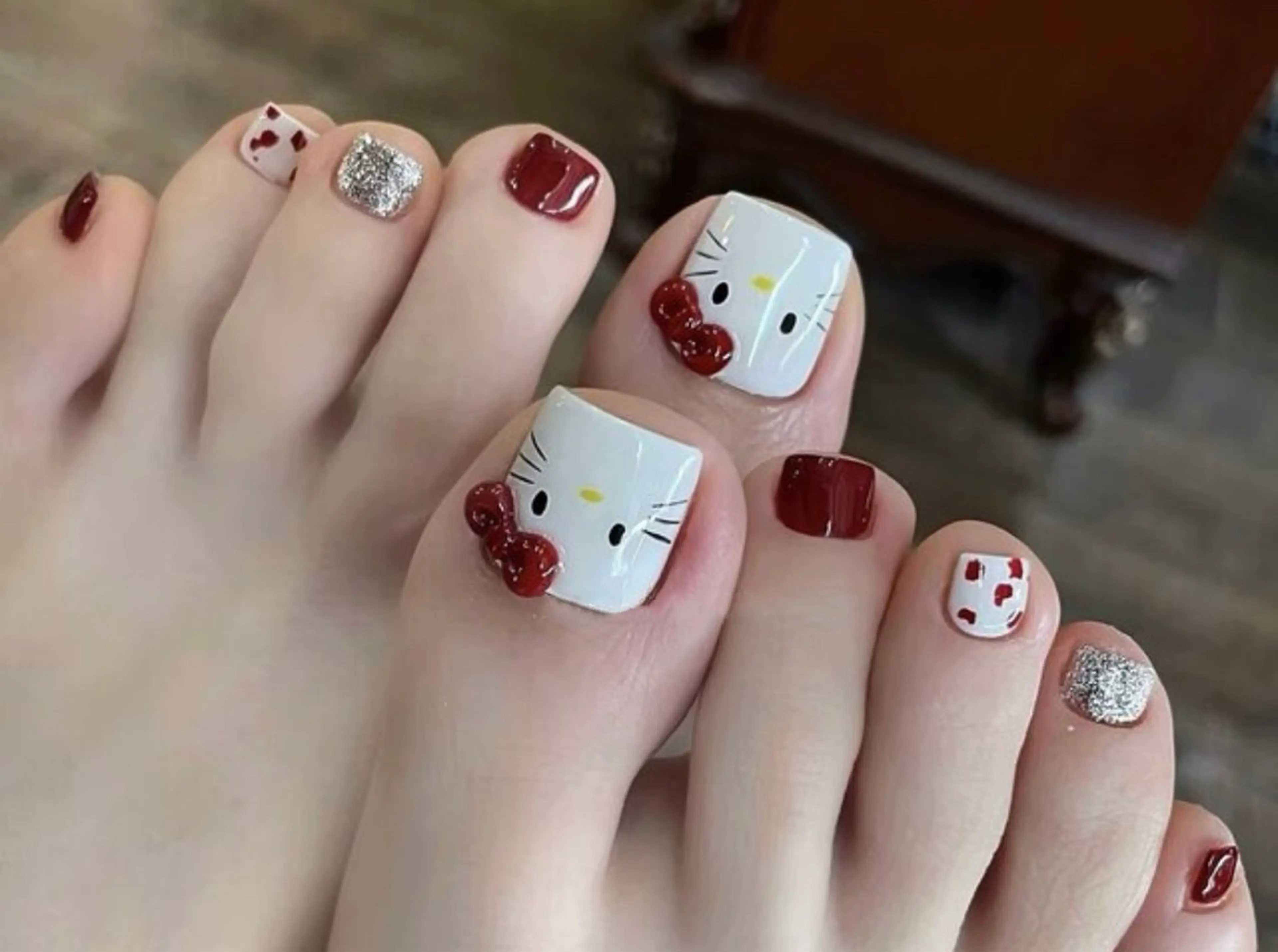 ネイル オーロラネイル フットネイル 韓国ネイル ラメ(グリッター) ラメグラデーション フットネイル Belle nail salon 新小岩のネイルデザイン