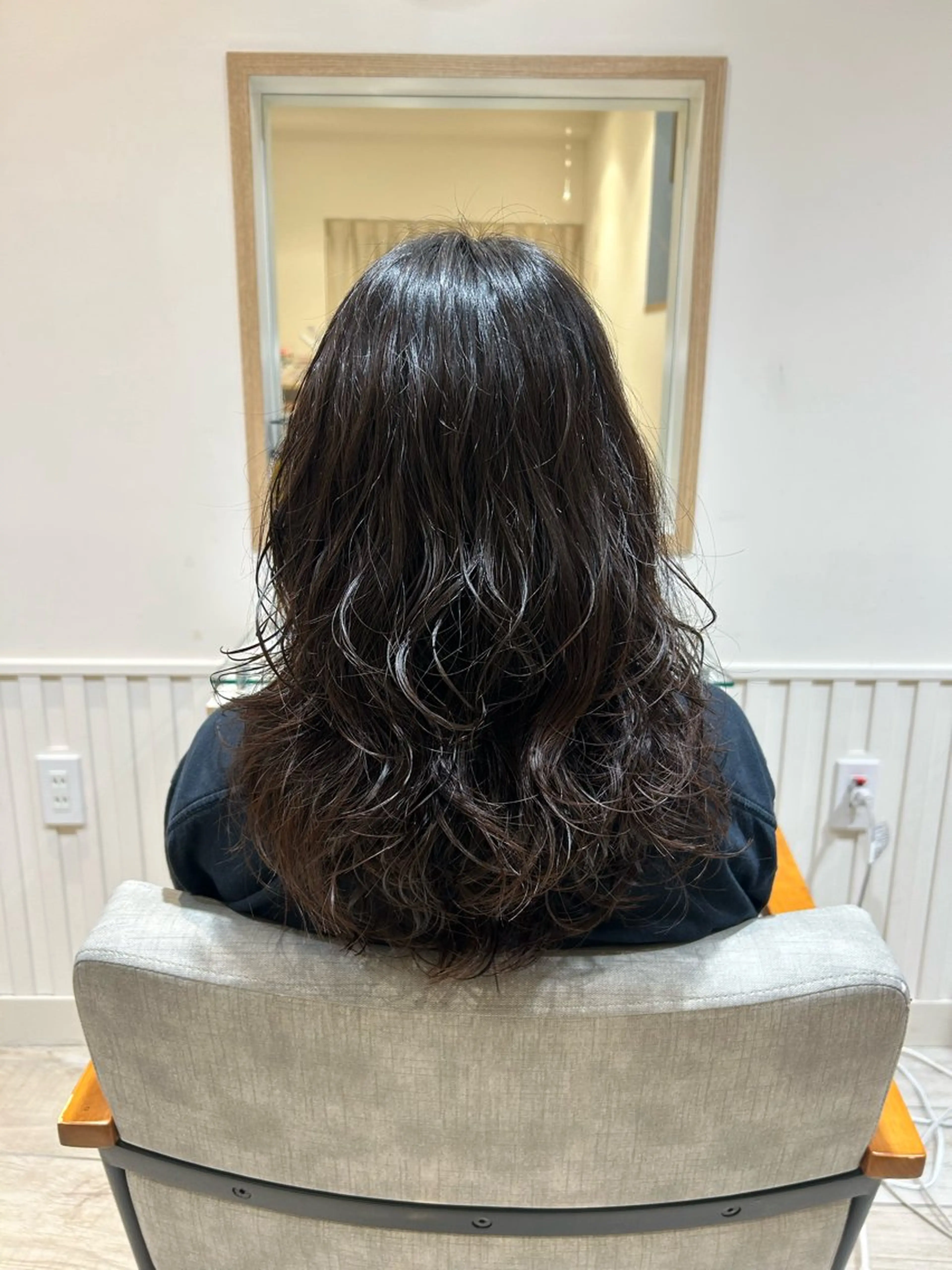 セミロング パーマ セミロングパーマ デジタルパーマ カット パーマ 大川 夏実のヘアスタイル