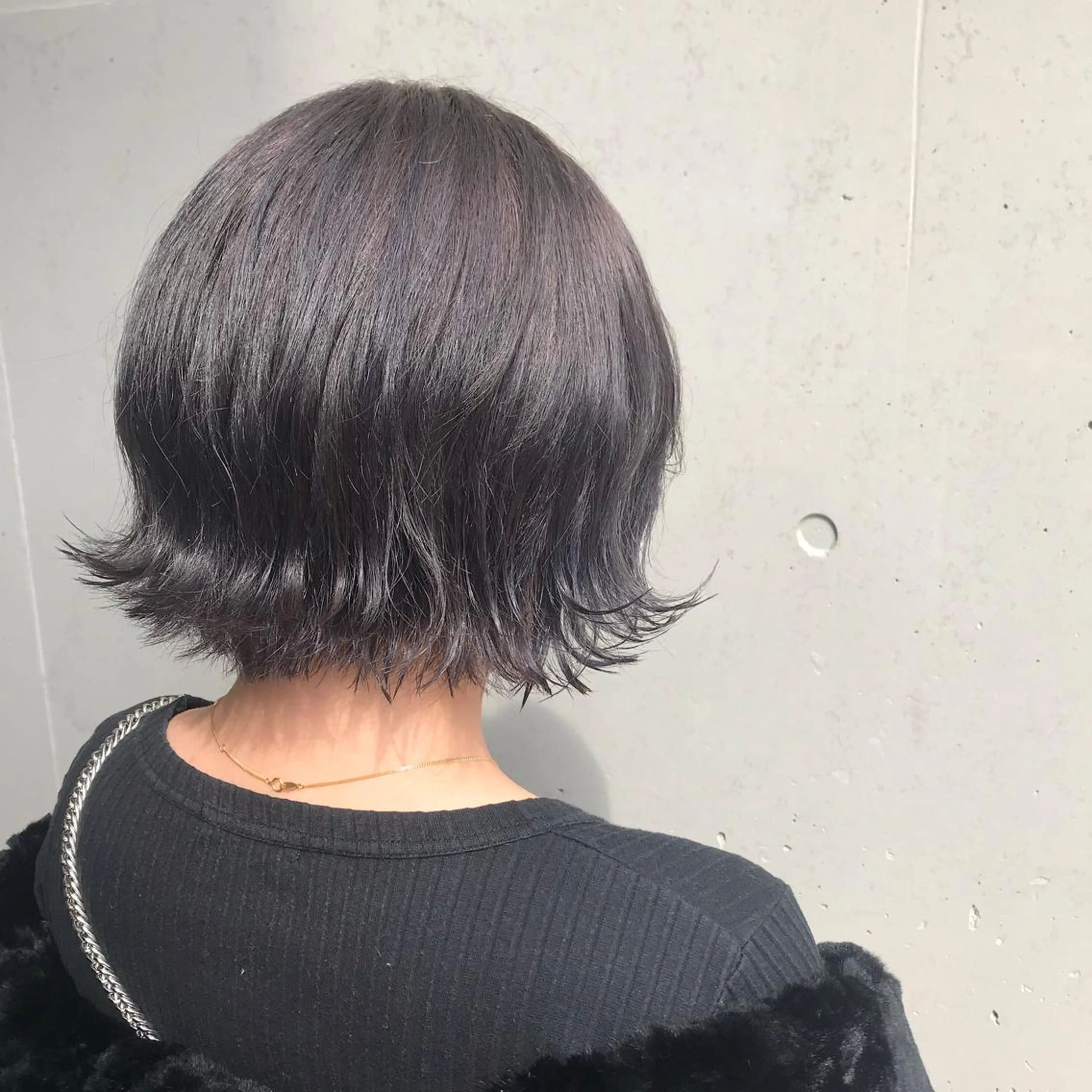 ミディアム カラー 一ノ瀬 蘭のヘアスタイル