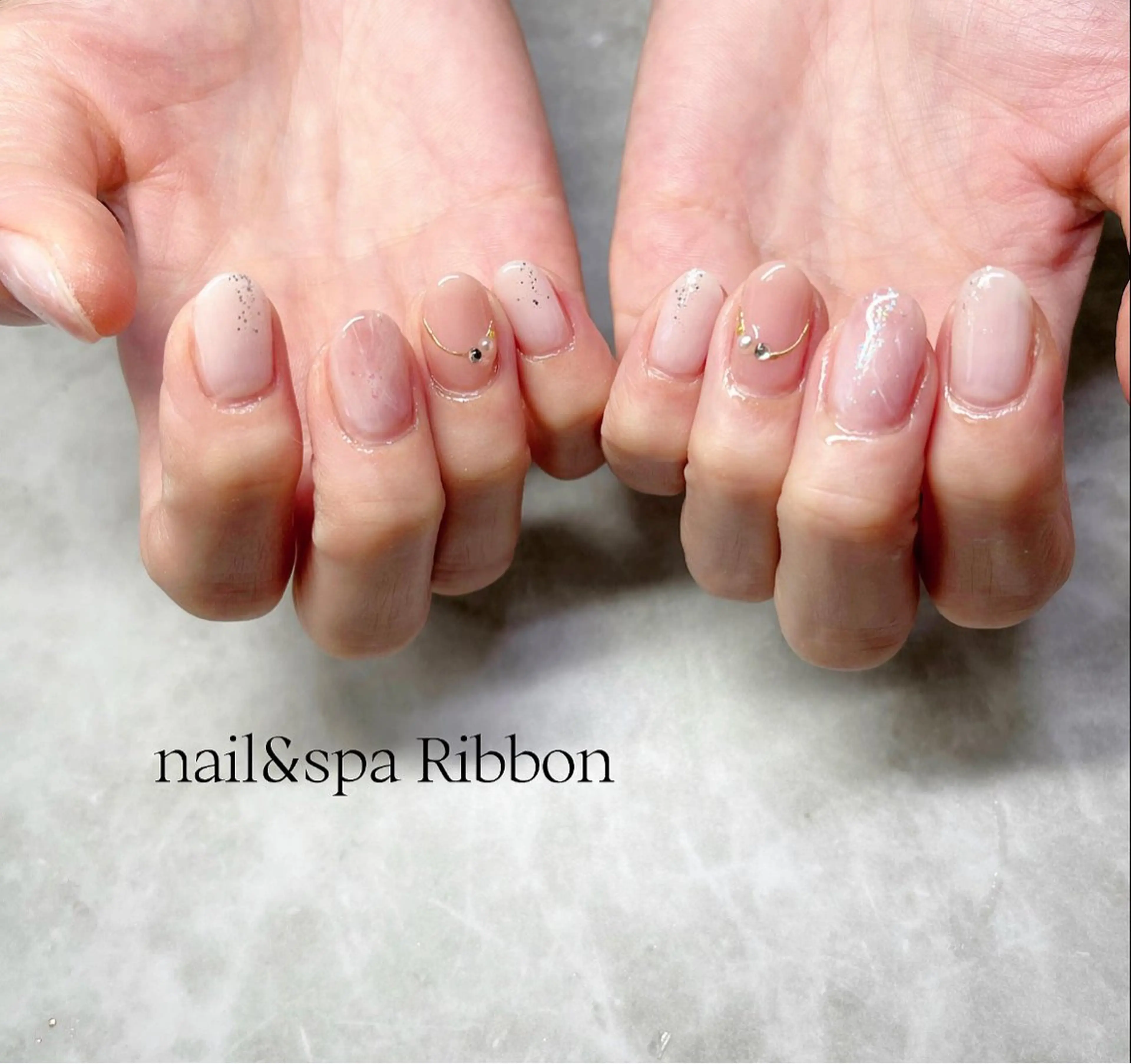 ネイル 東 真百のネイルデザイン