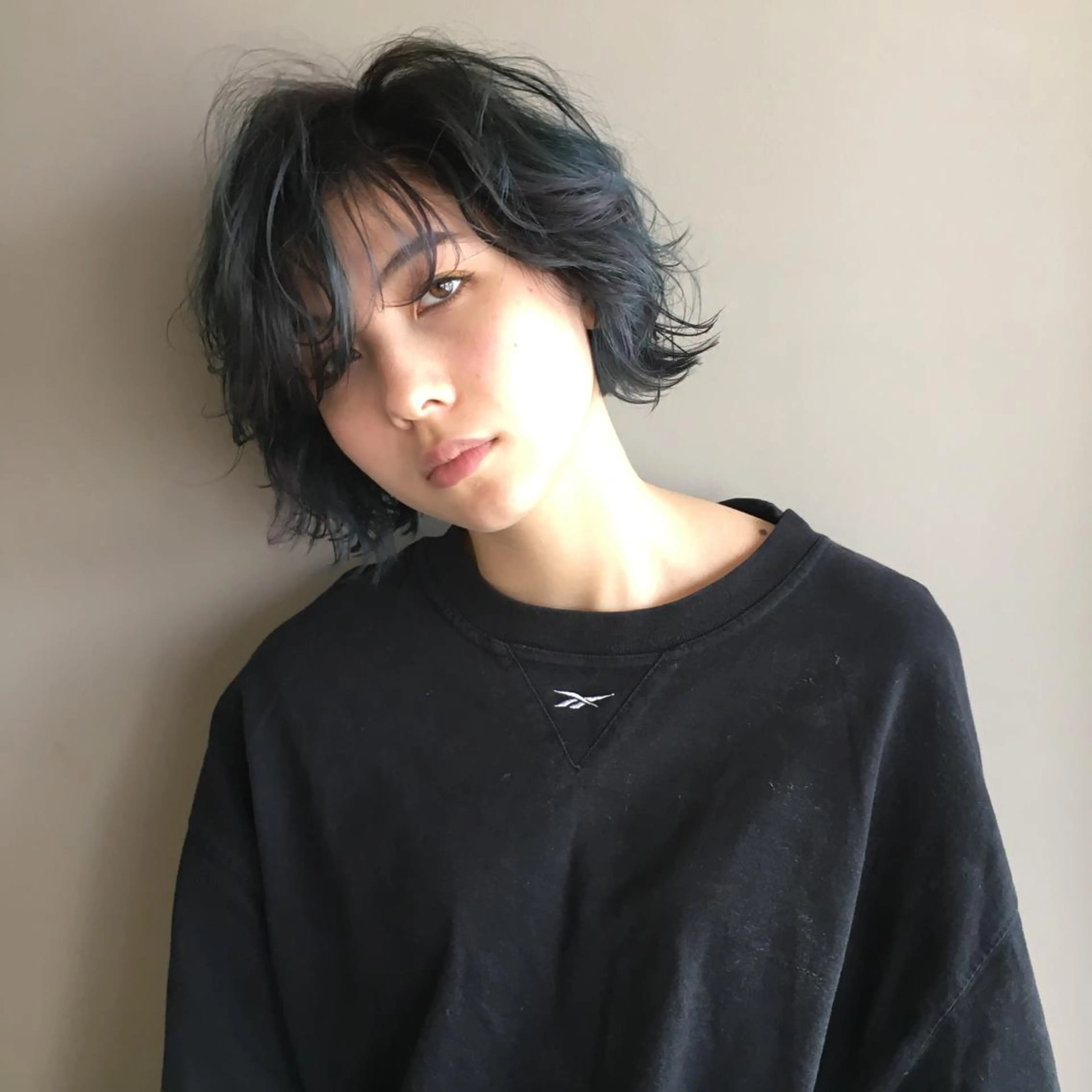 ショート カラー レイヤーカット BLend 渋谷のヘアスタイル