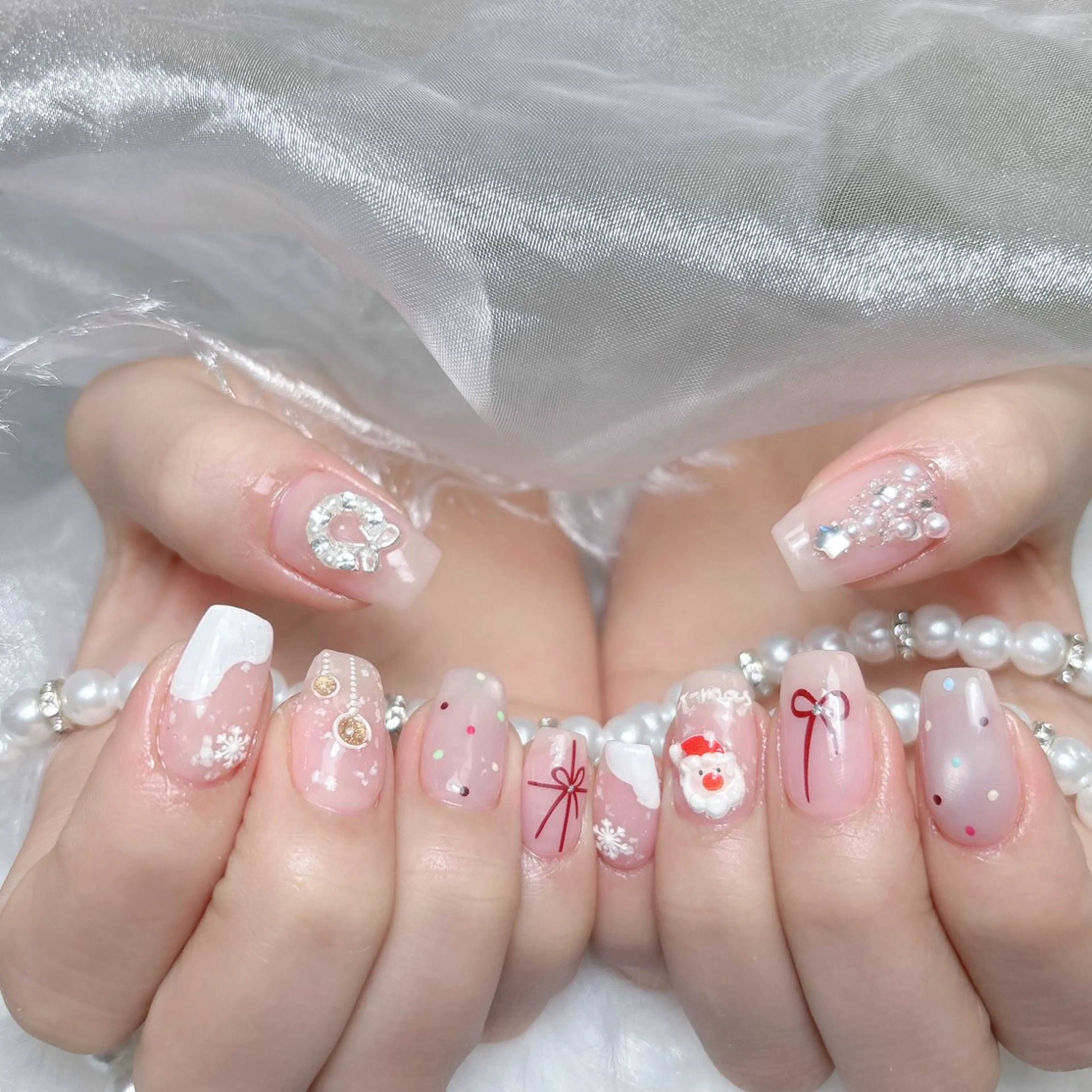 ネイル 成人式 ジェルネイル ロングネイル マグネットネイル ミディアムネイル ハンドネイル MoMoA Nail ネイル長さ出し専門店のネイルデザイン