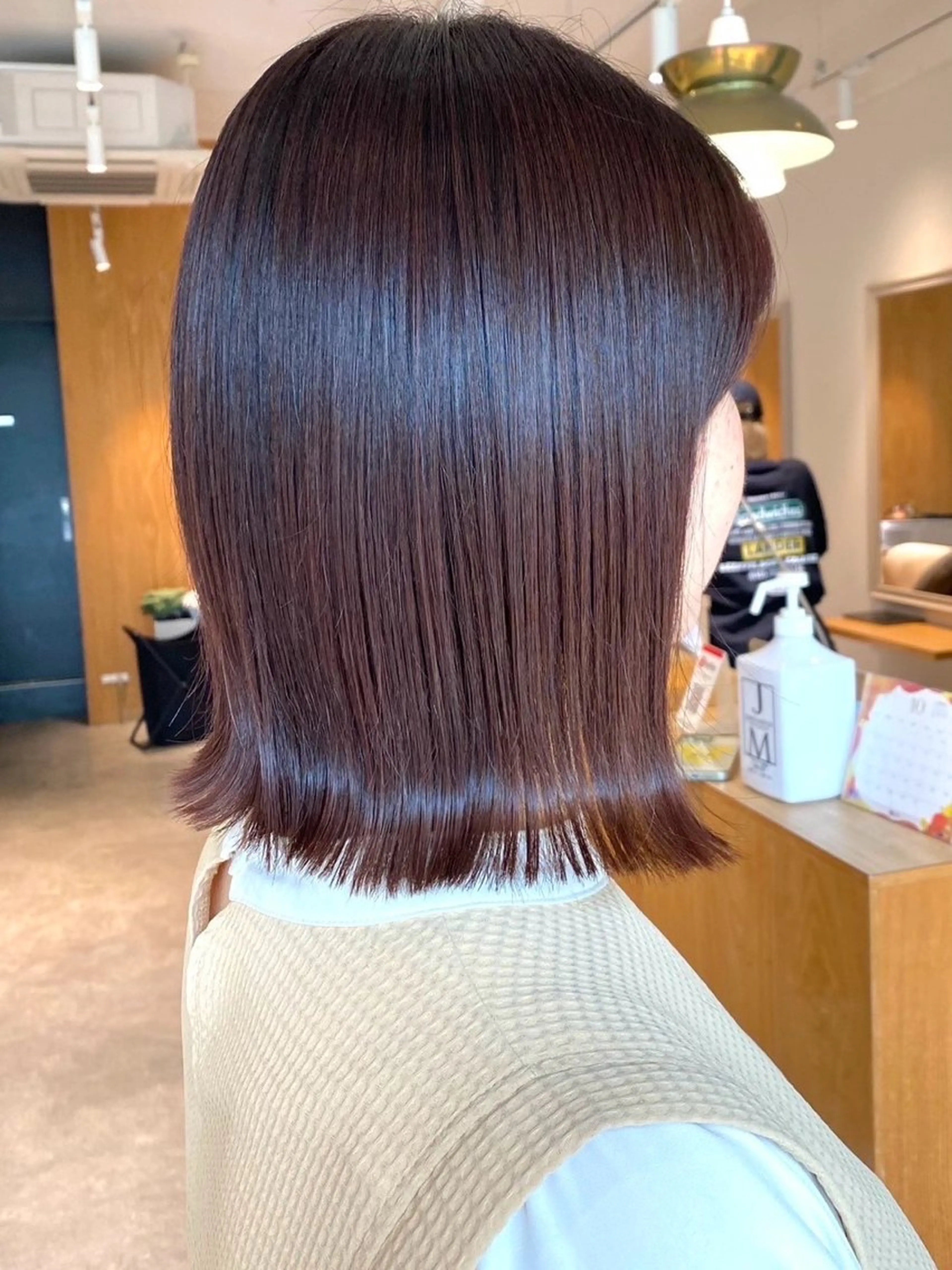 ミディアム 山室 右京のヘアスタイル