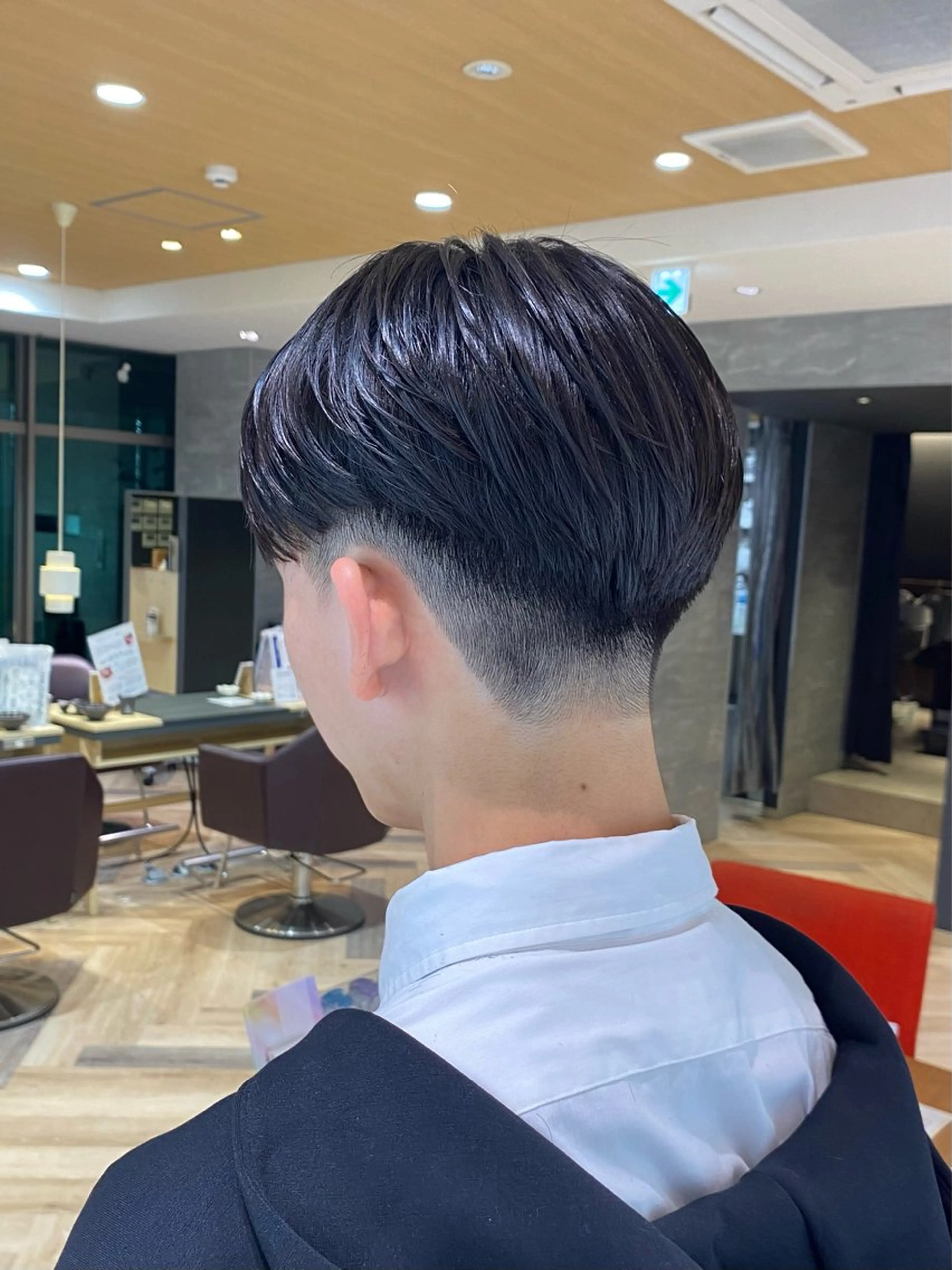 メンズ 刈り上げ カット ヘッドスパ Yamada Ami🪐のヘアスタイル